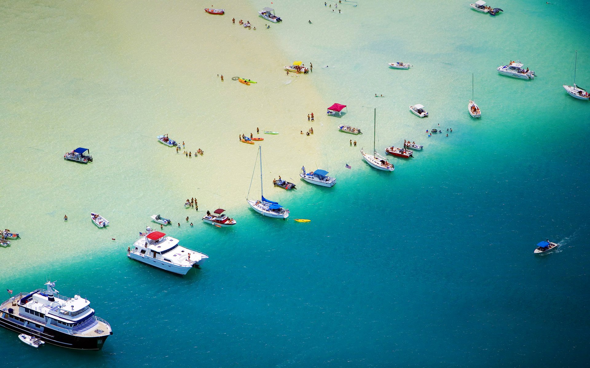 mar barcos gente ocio vacaciones yate barco