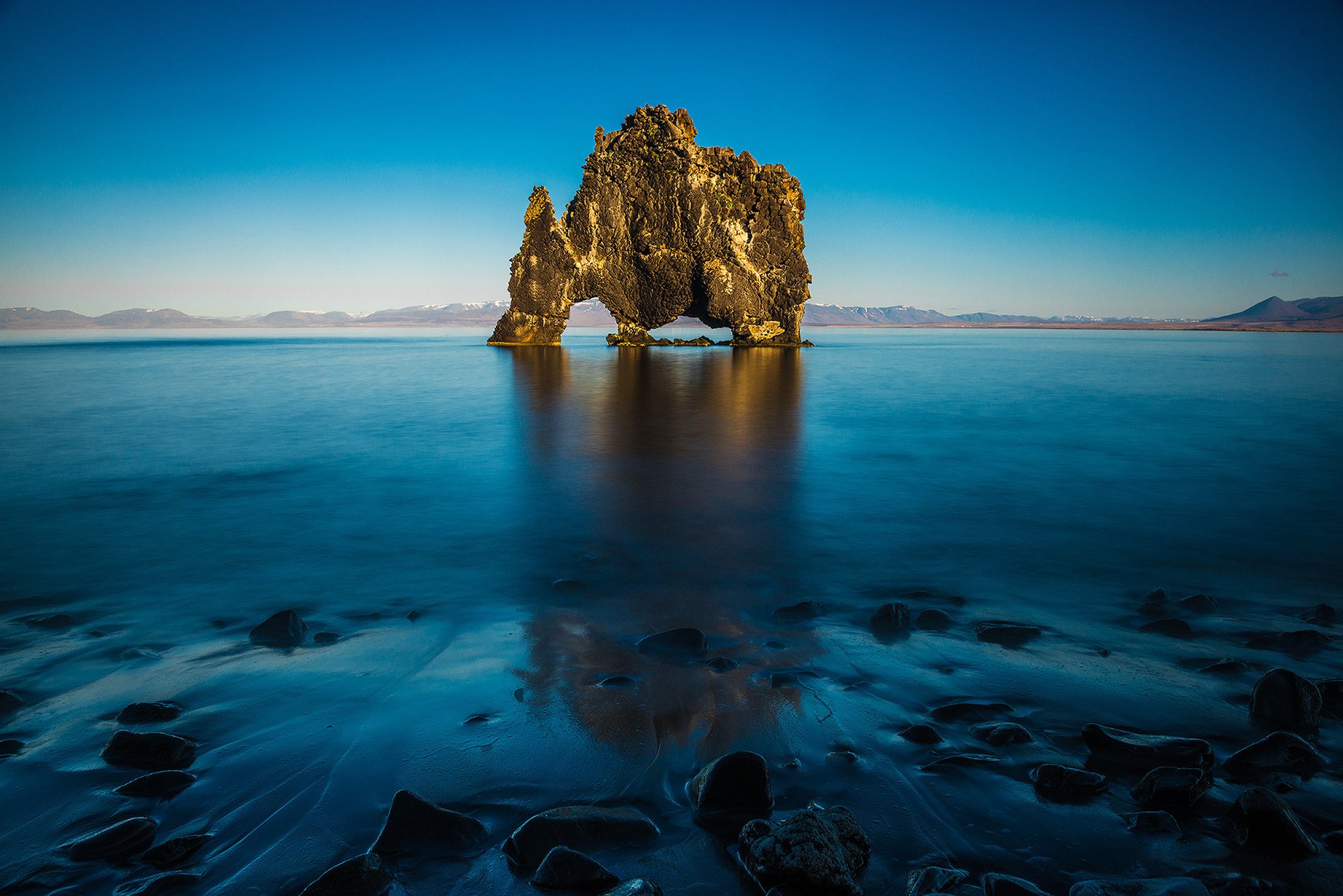 islande roche basalte rhinocéros hvitzerkur