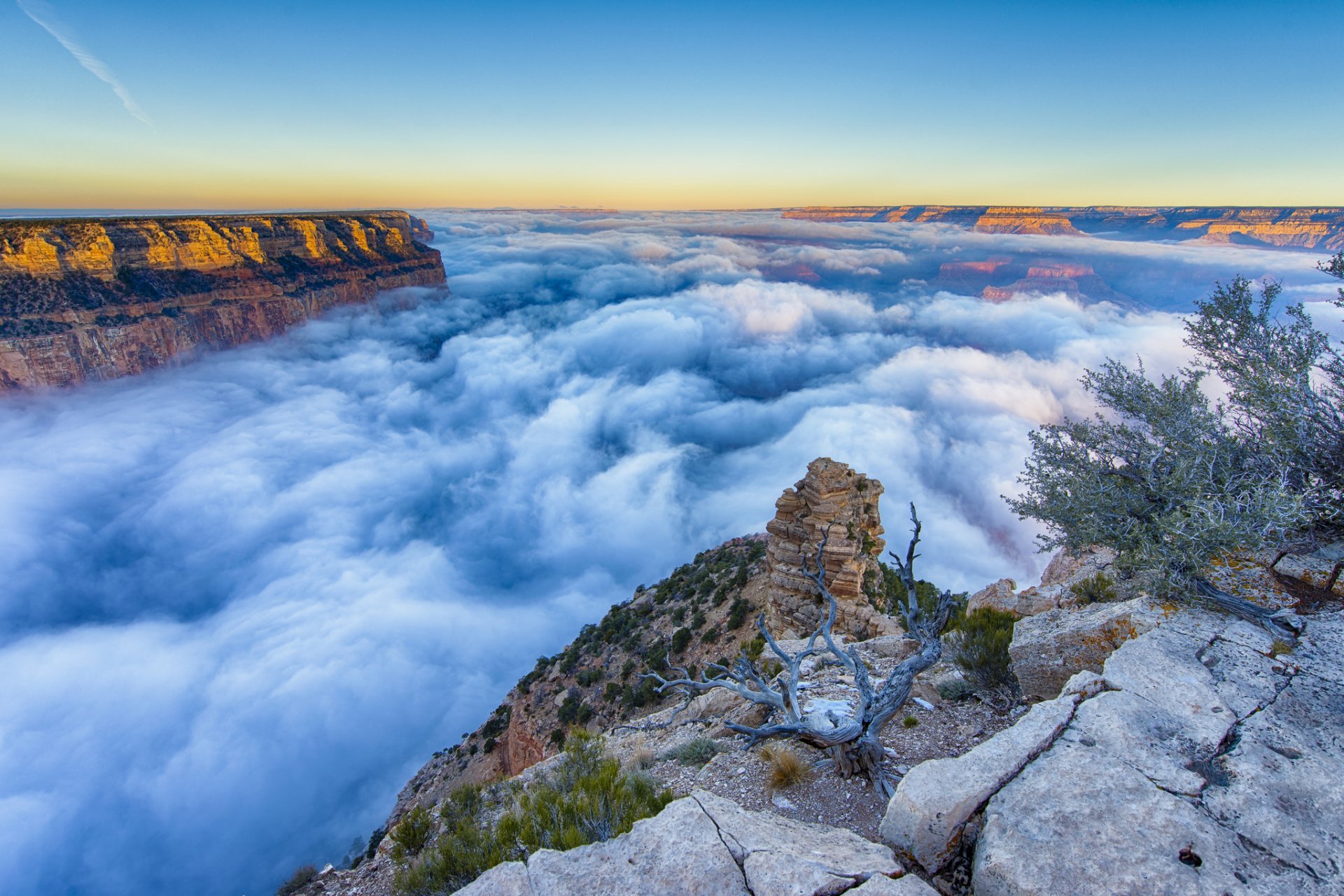 arizona grand canyon brouillard matin lever du soleil