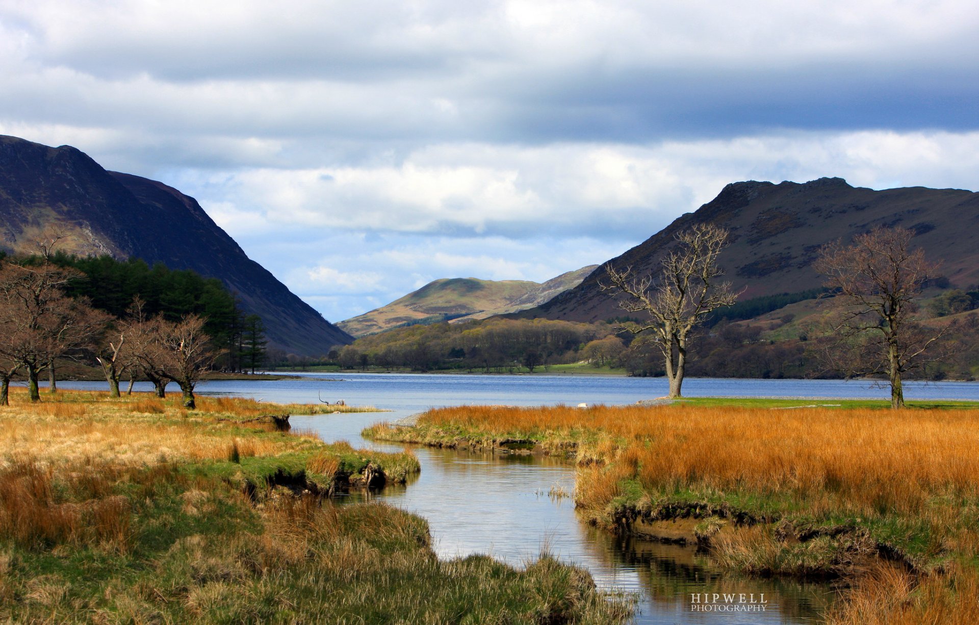 hipwell mountain lake autumn