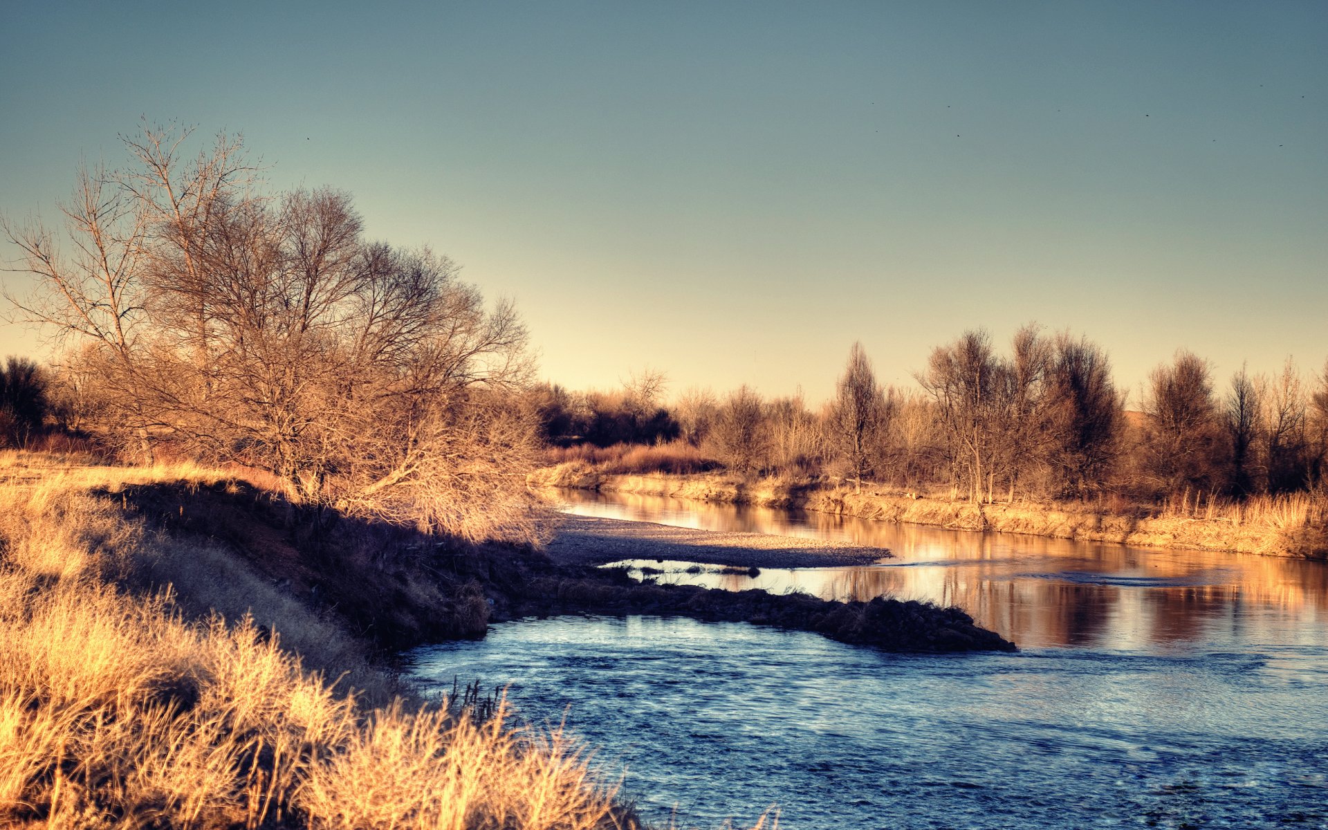 river morning sky