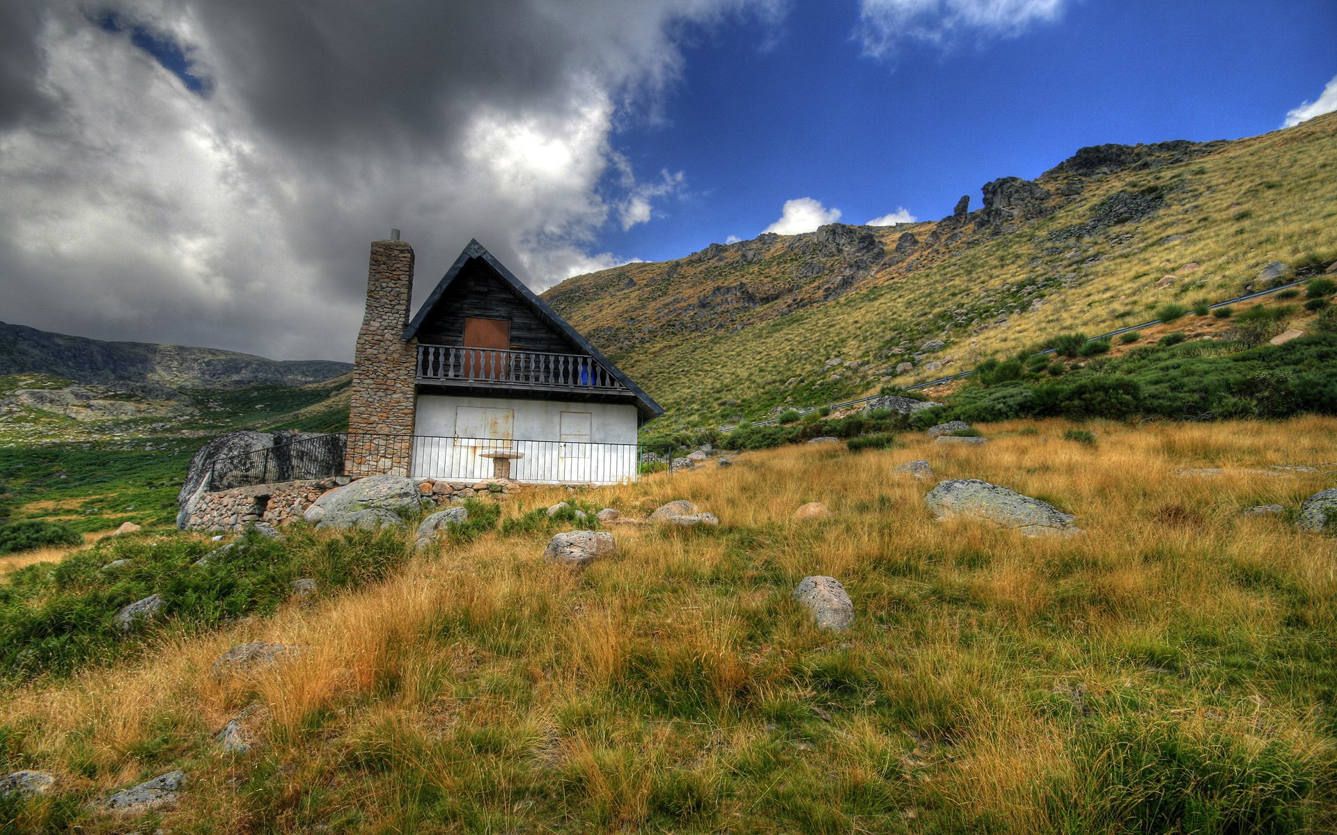 mountain house cloud