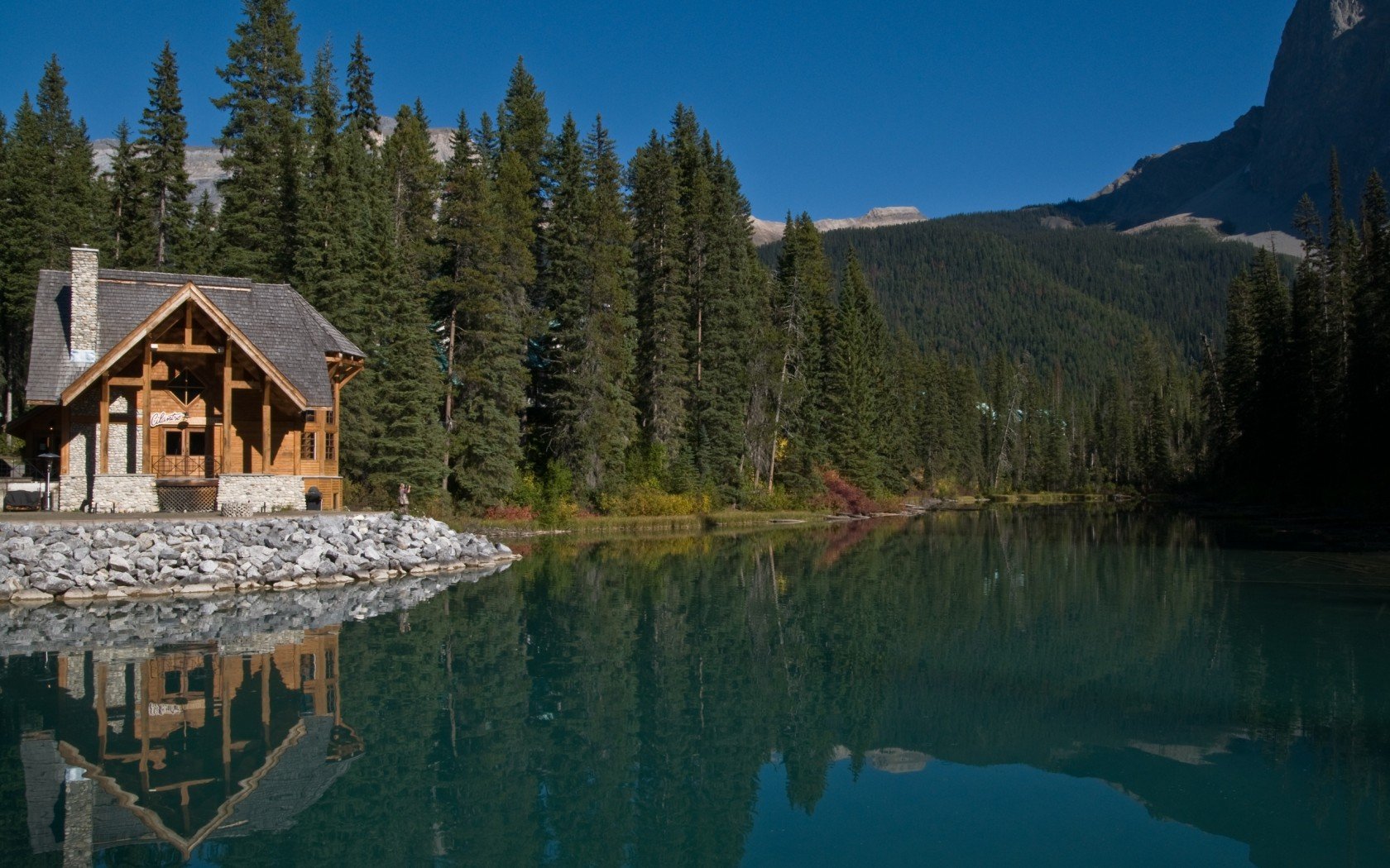 maison lac montagnes silence photographe