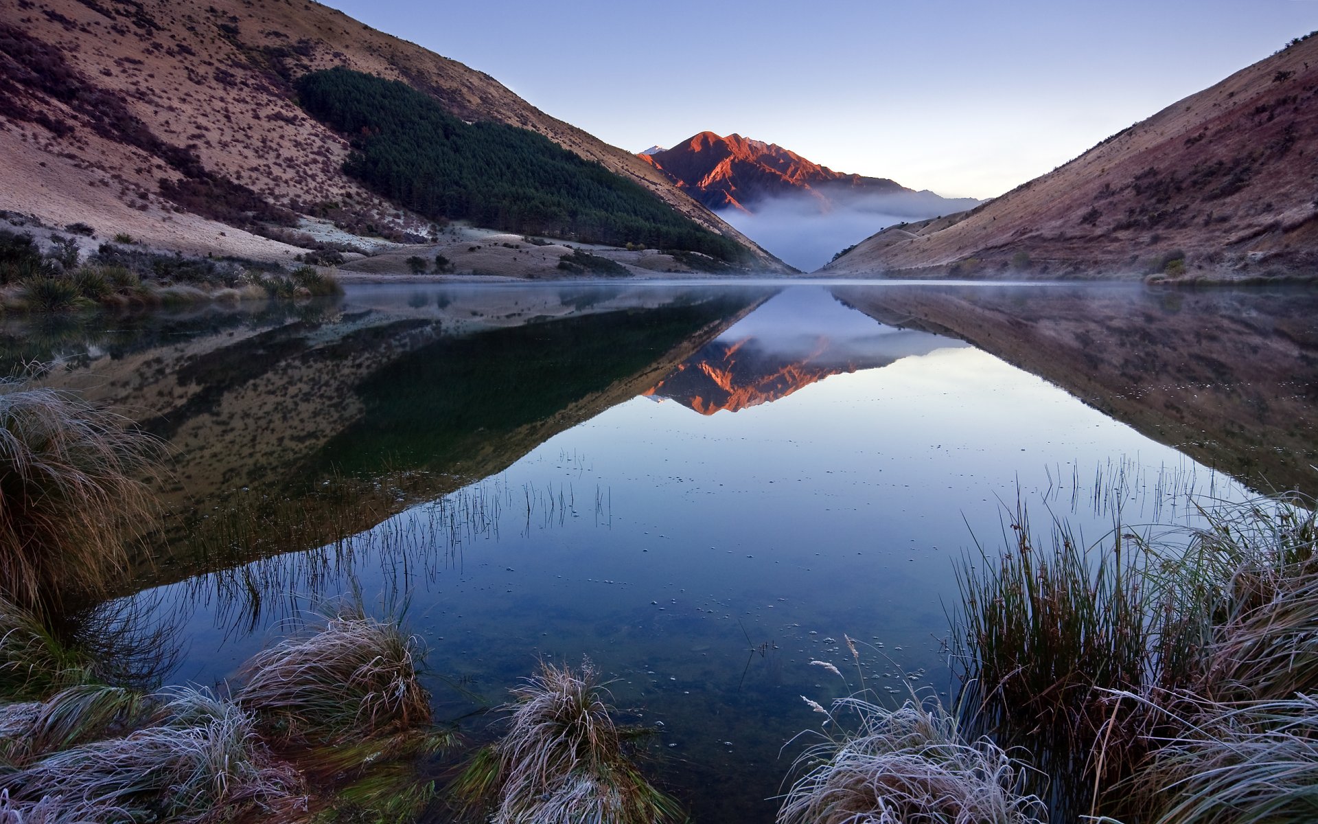 queenstown nuova zelanda lago riflessione