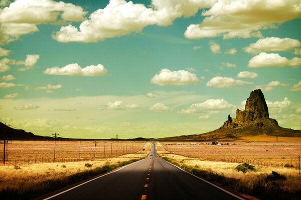 Droga przez pustynię i góry