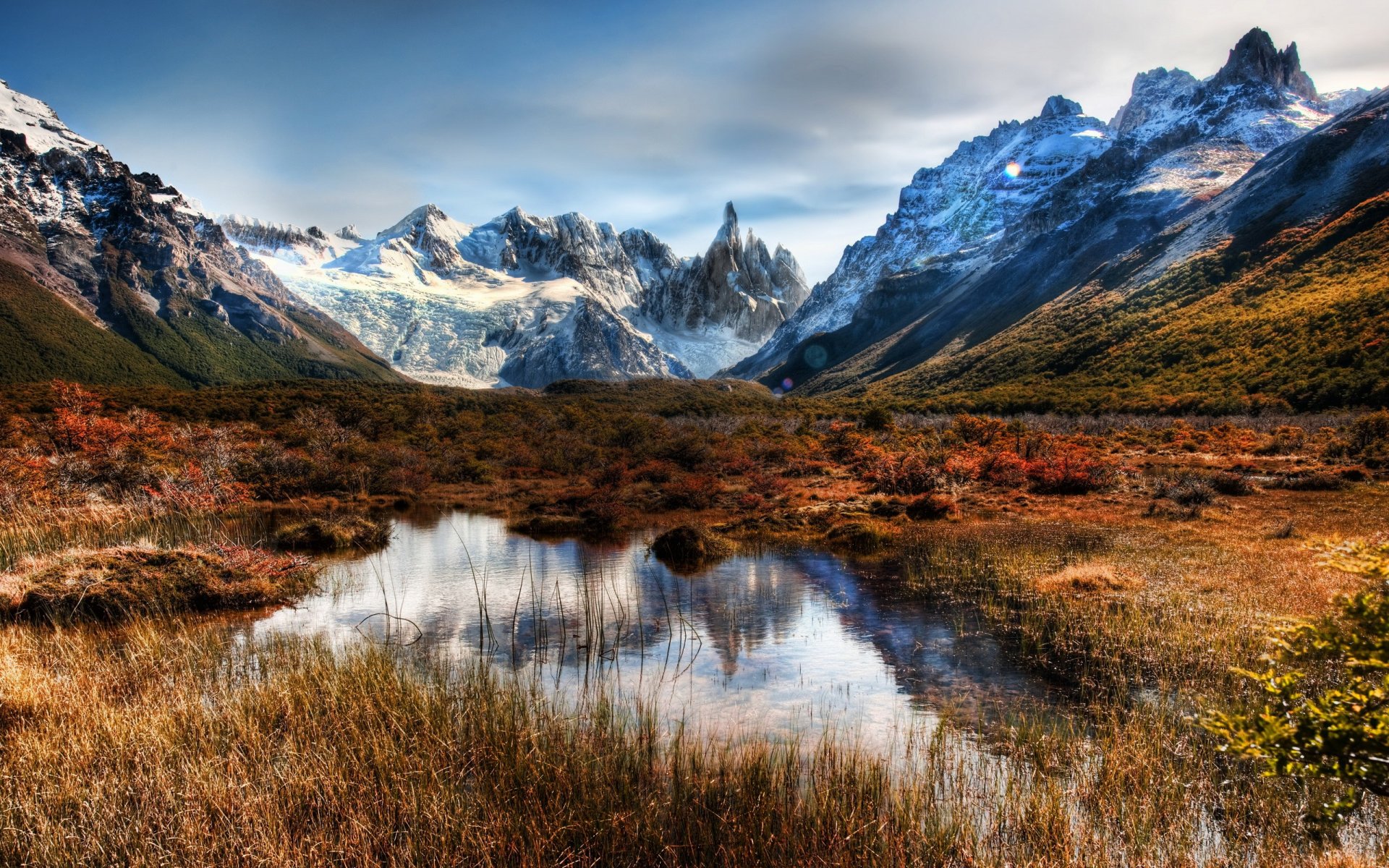 mountain grass a pool hdr