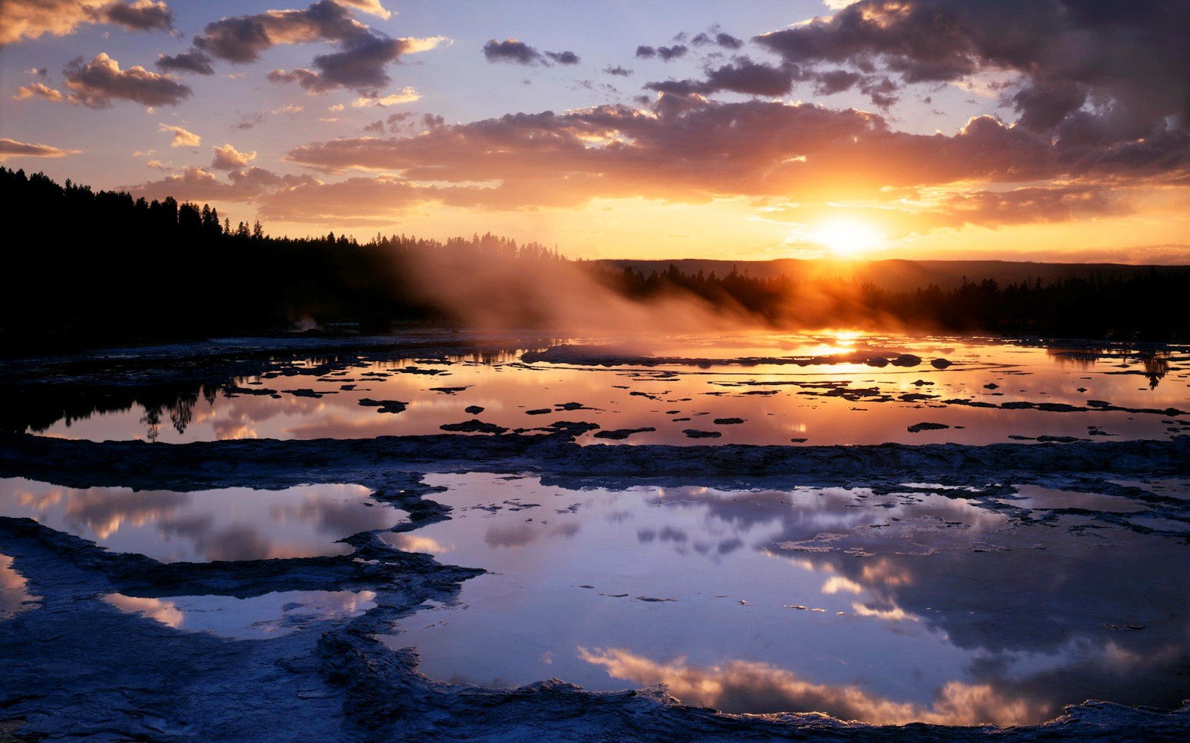 bog sunset sun