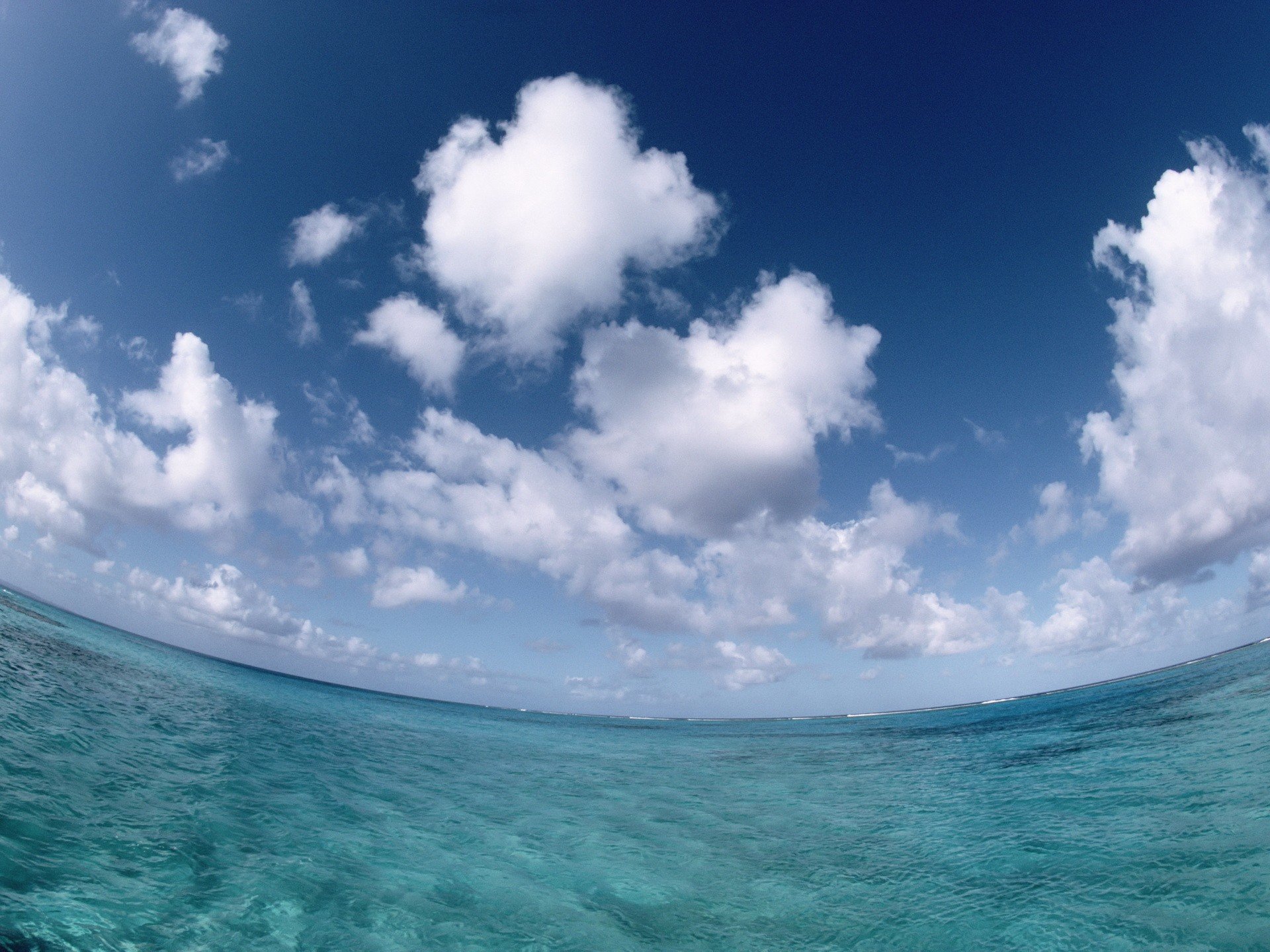 mare cielo nuvole