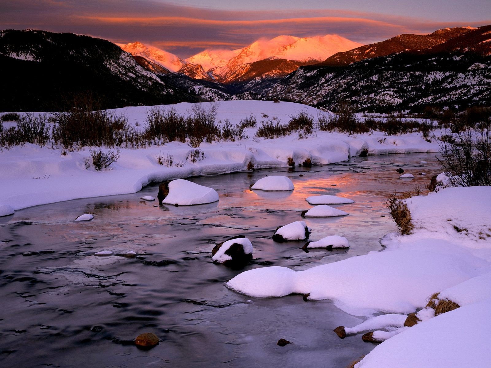 río nieve montañas invierno