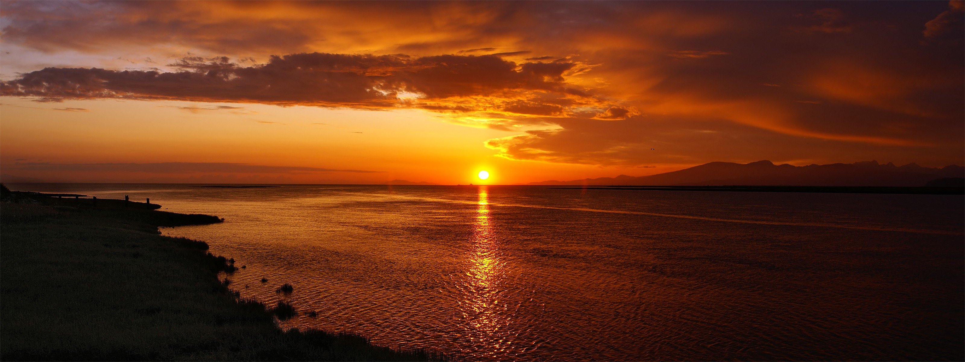 plage coucher de soleil ciel