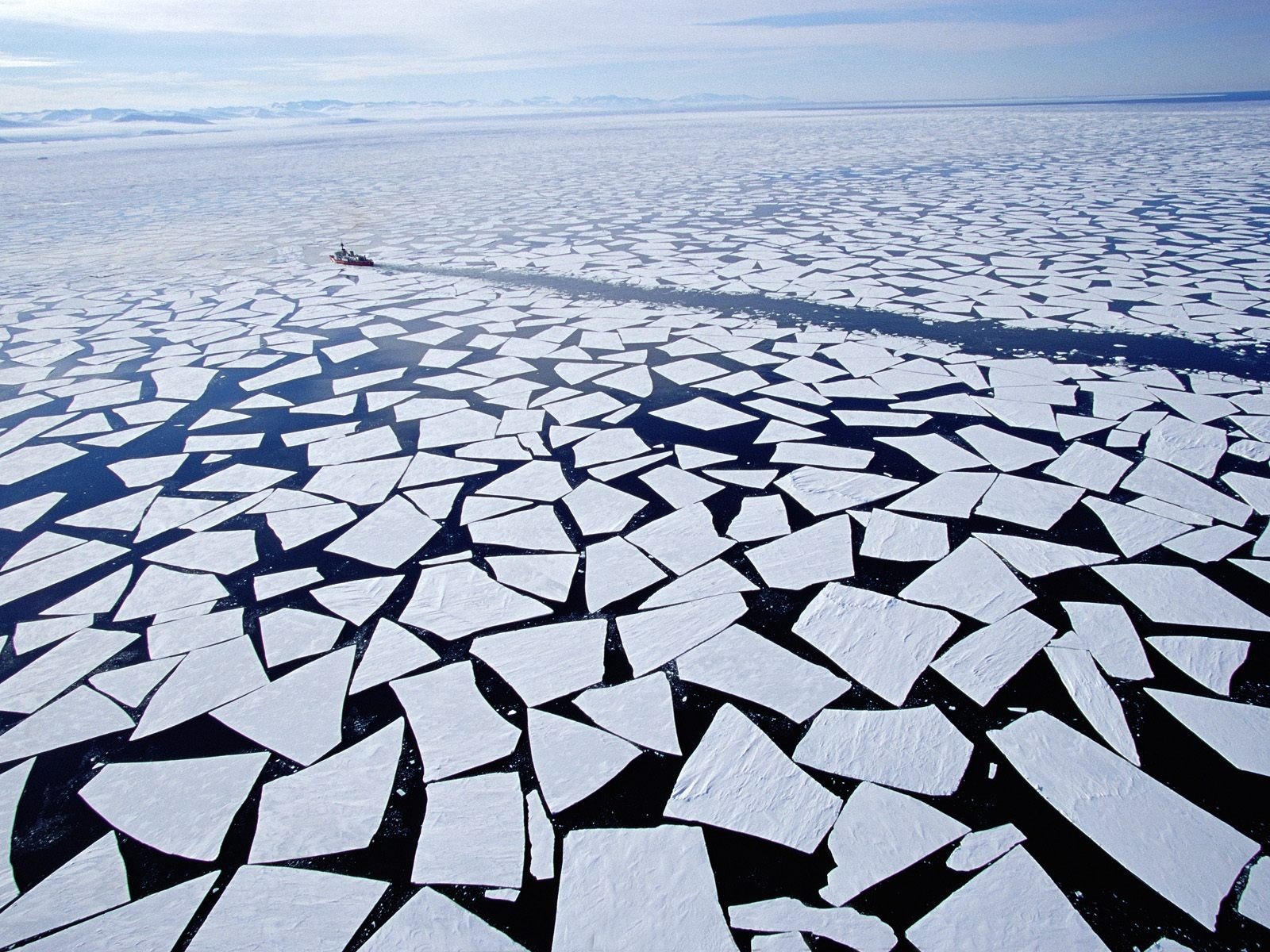 antarctique brise-glace horizon banquise