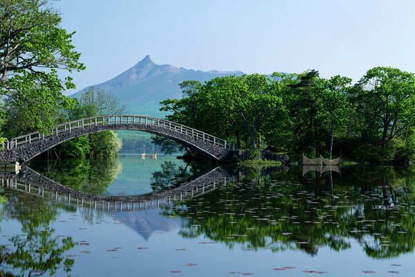 Die unglaubliche Hokkaido-Brücke in Japan
