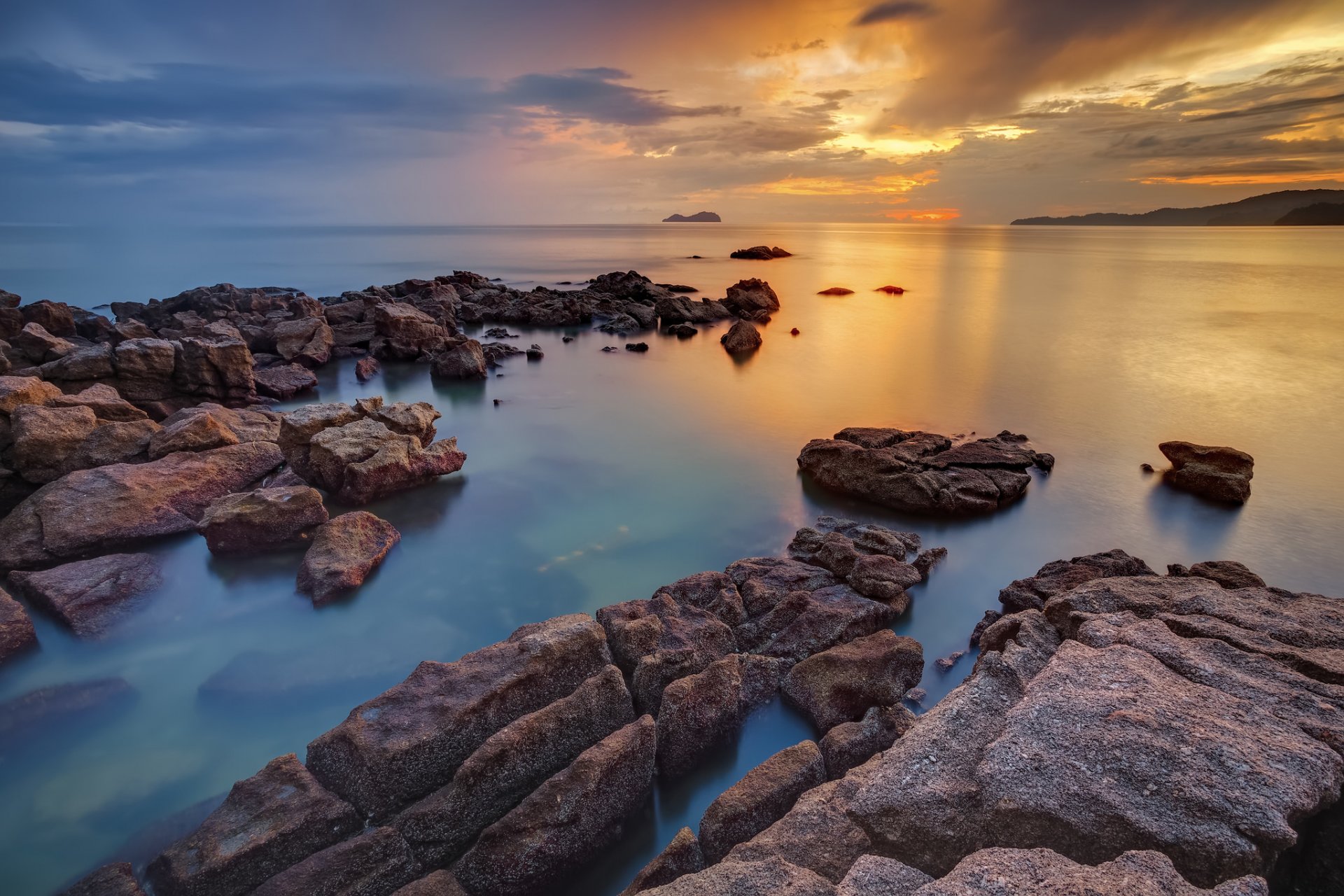 cielo nuvole mare costa rocce rocce