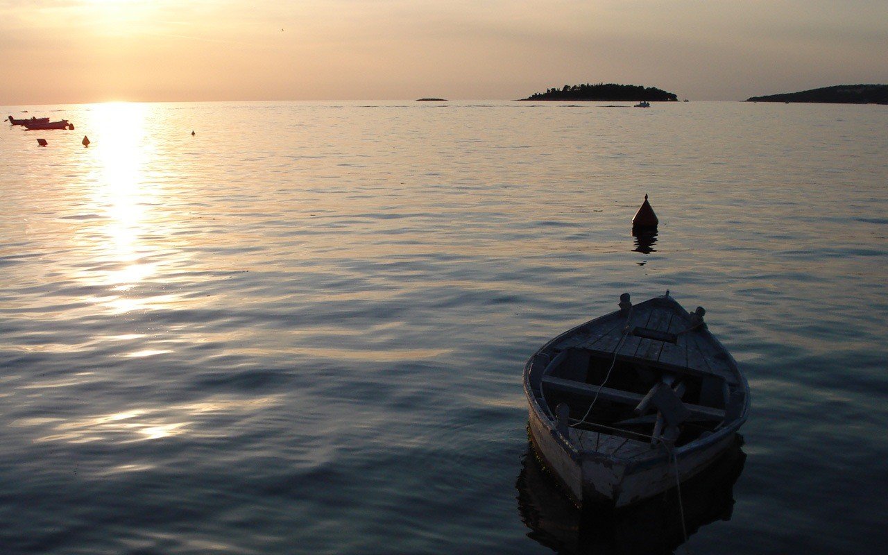 mer bateau vagues eau monde