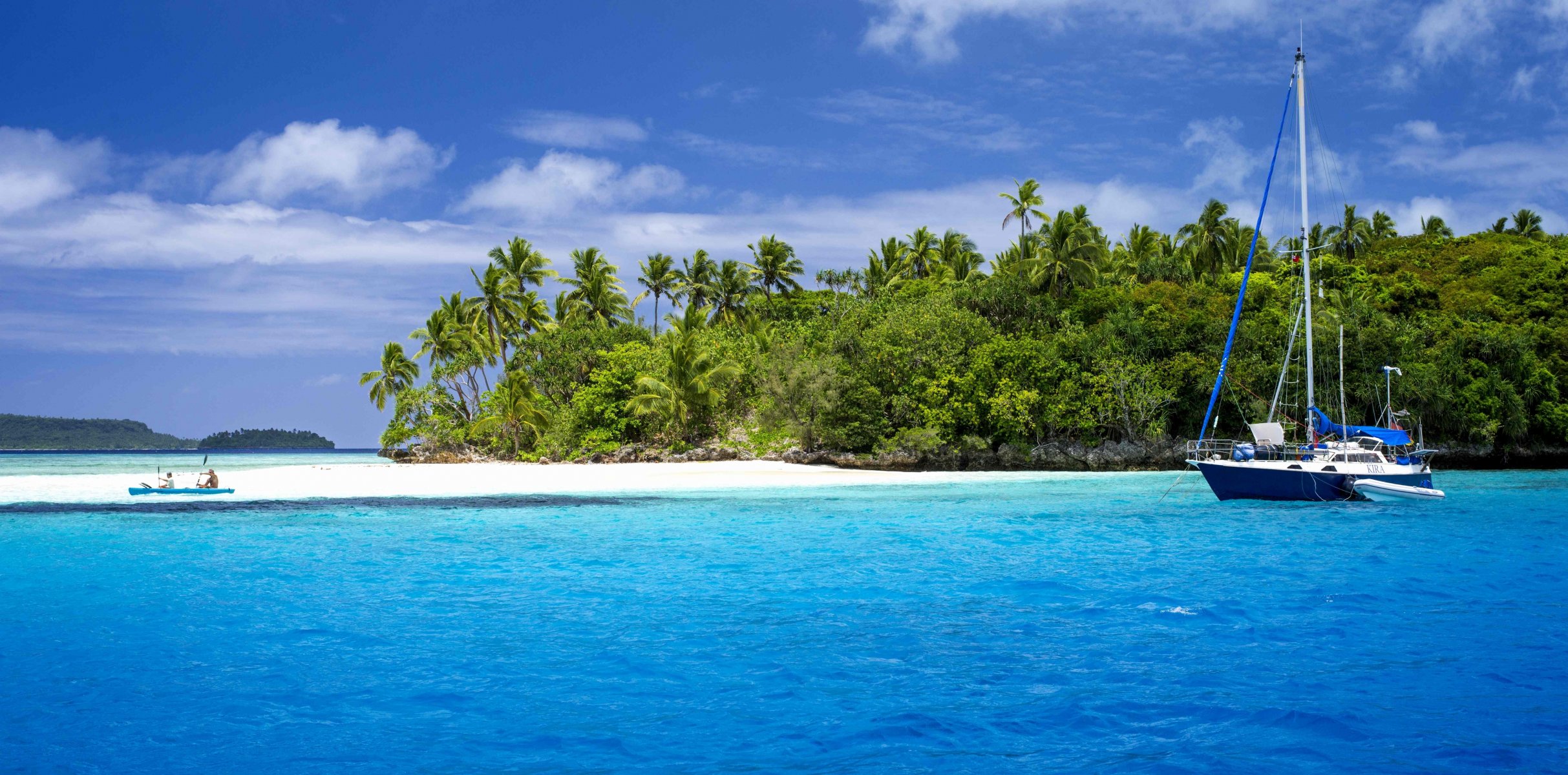 yacht boot insel palmen strand himmel wolken