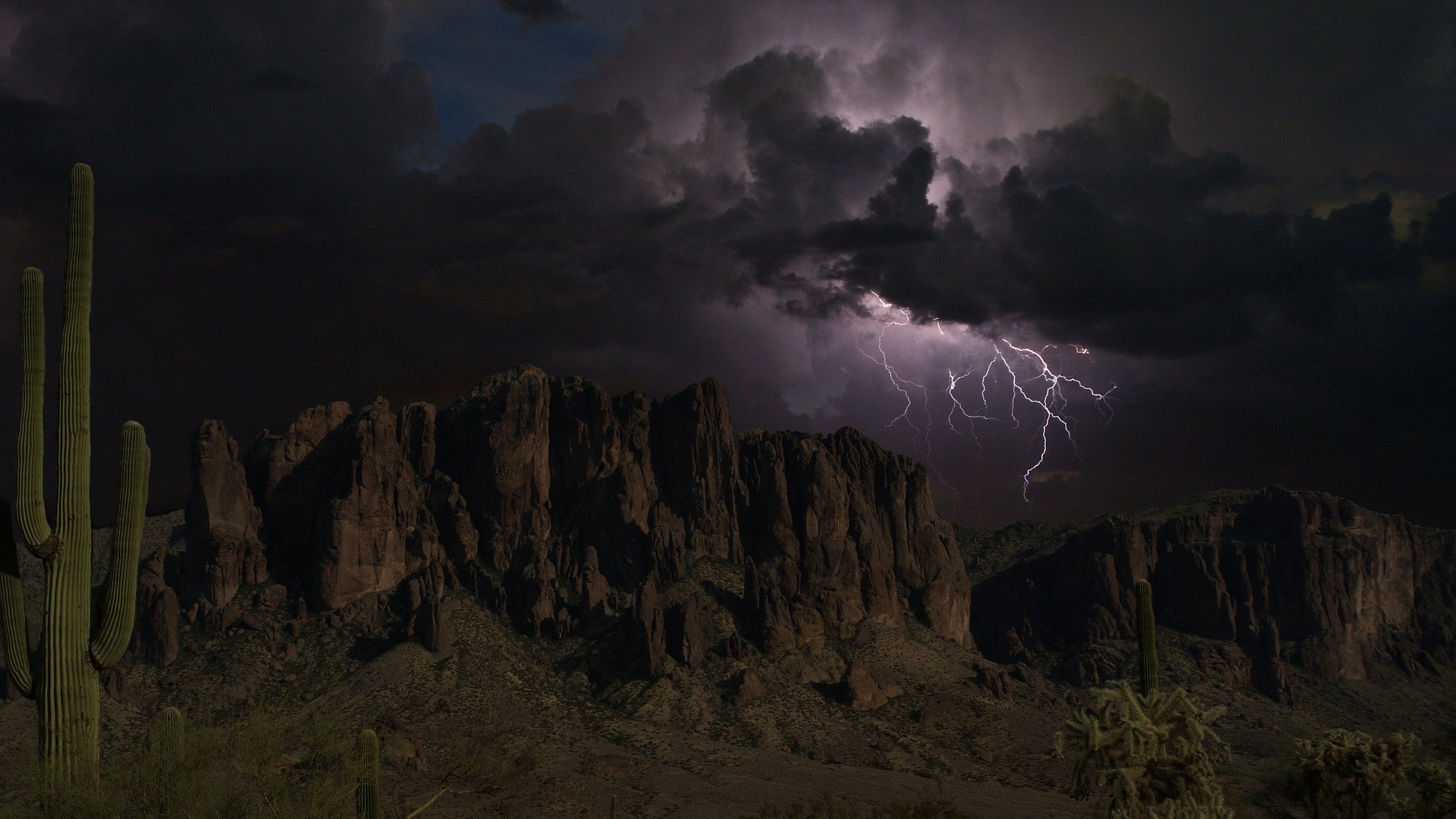 arizona montagnes roches foudre orage ciel nuages nuages silhouettes