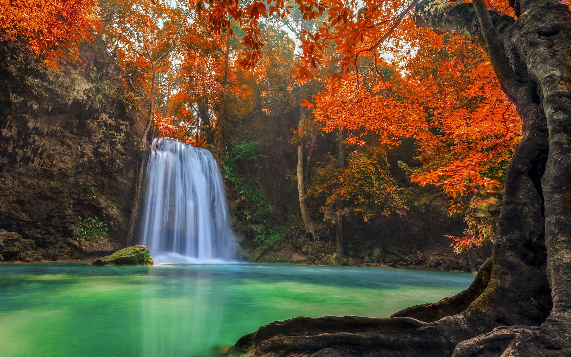 erawan cascade thaïlande forêt jungle paysage