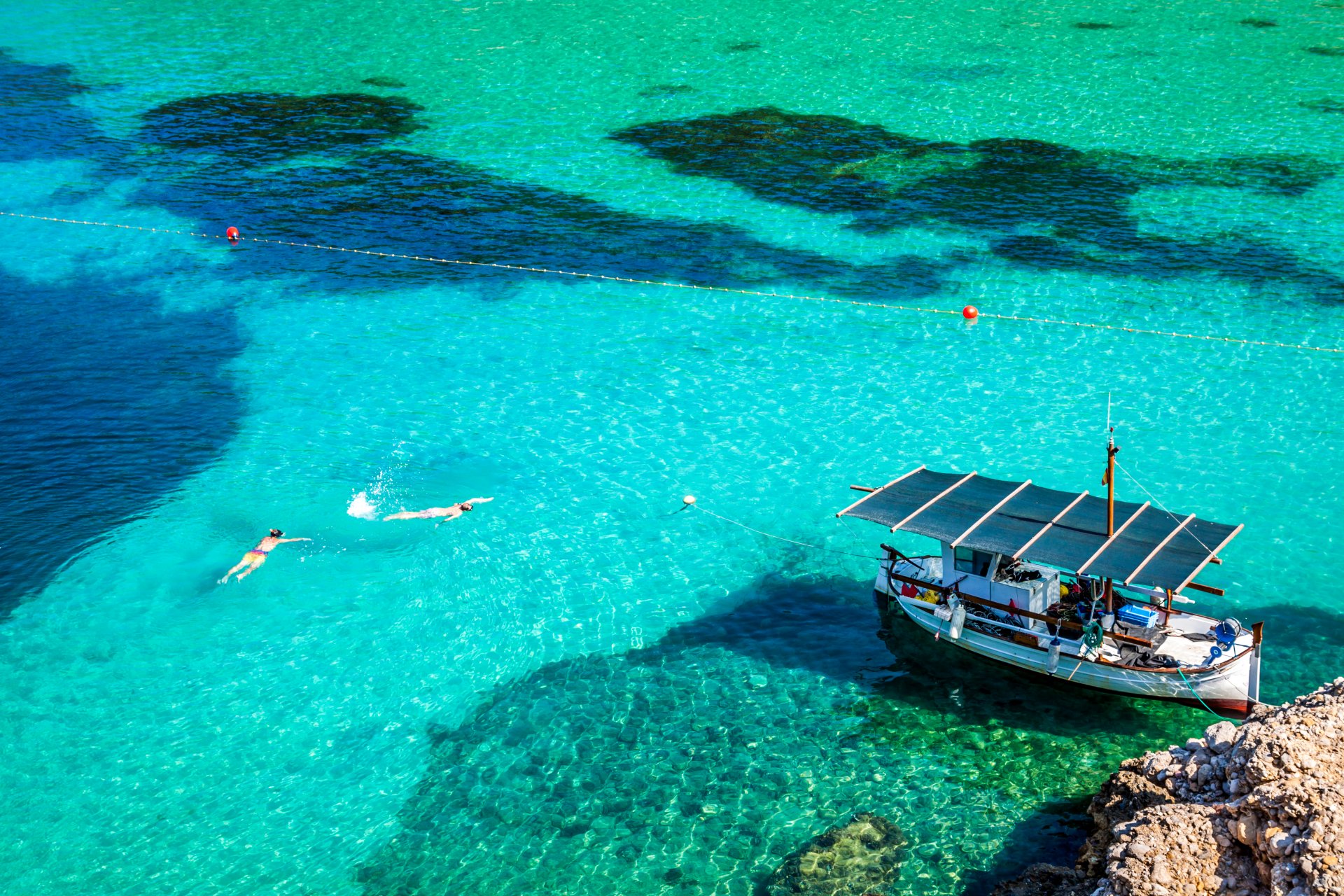 spagna san miguel ibiza mare costa pietre acqua barca vacanze