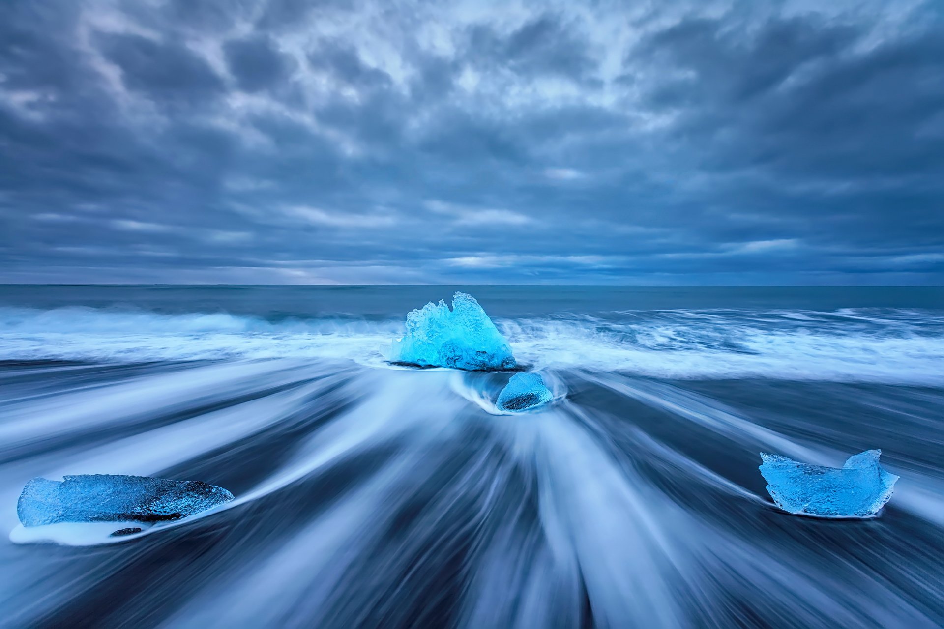 meer strand eisschollen