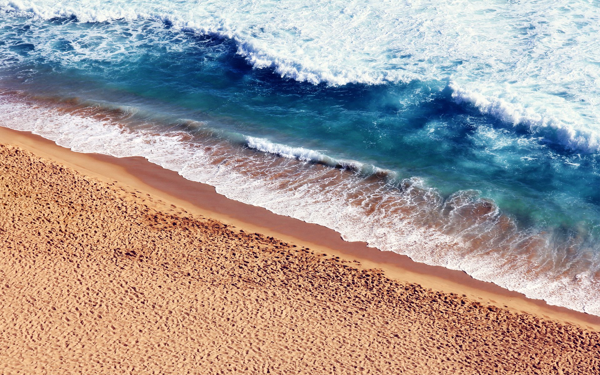 côte mer plage sable vagues nature