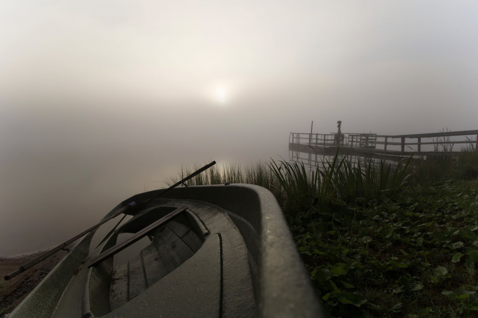 morning lake fog boat