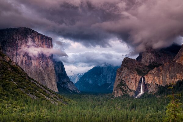 Clouds over Yosemite National Park in the USA