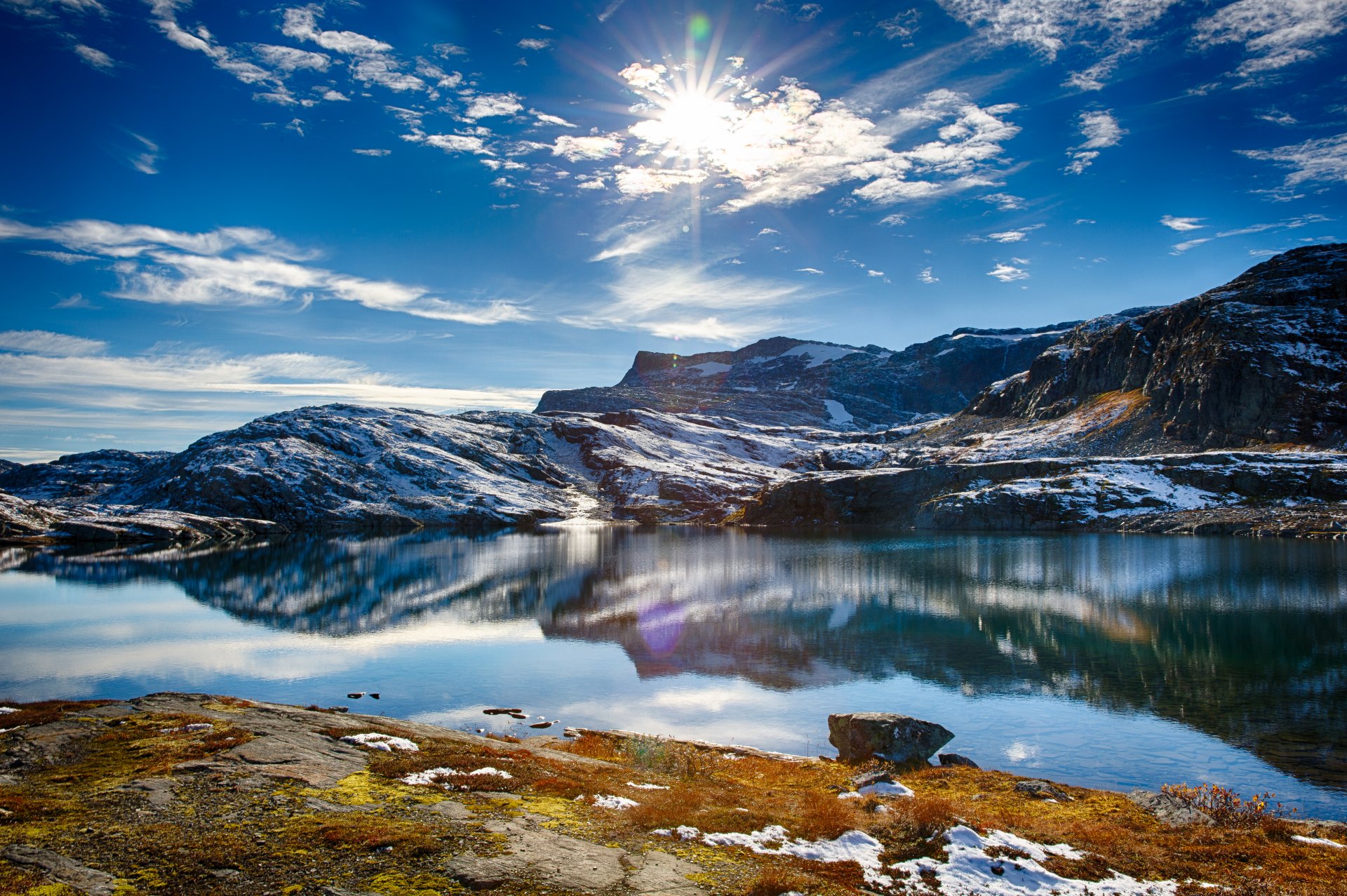 naturaleza sol cielo lago agua colinas nieve