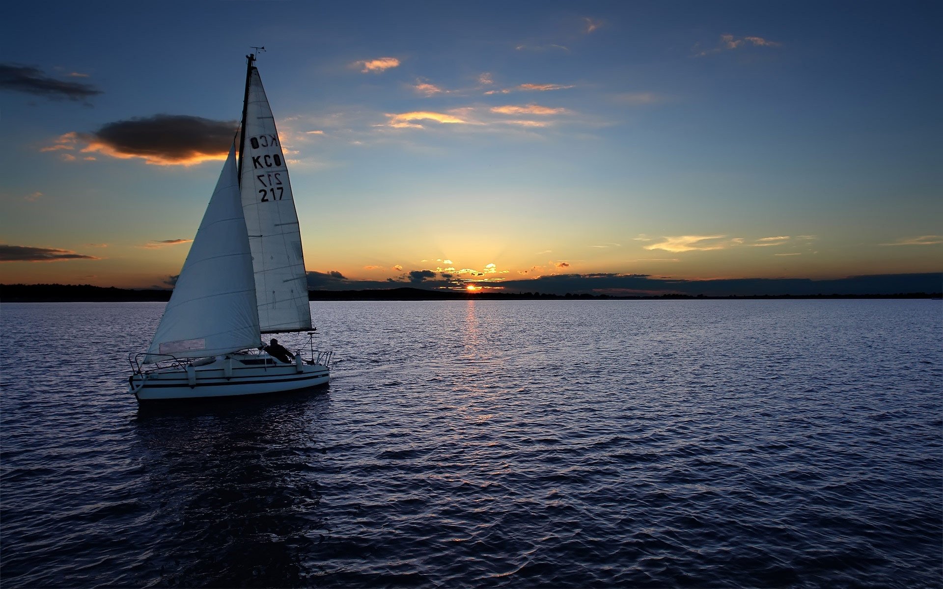 yacht segelboot sonnenuntergang ruhe horizont himmel abend ruhe