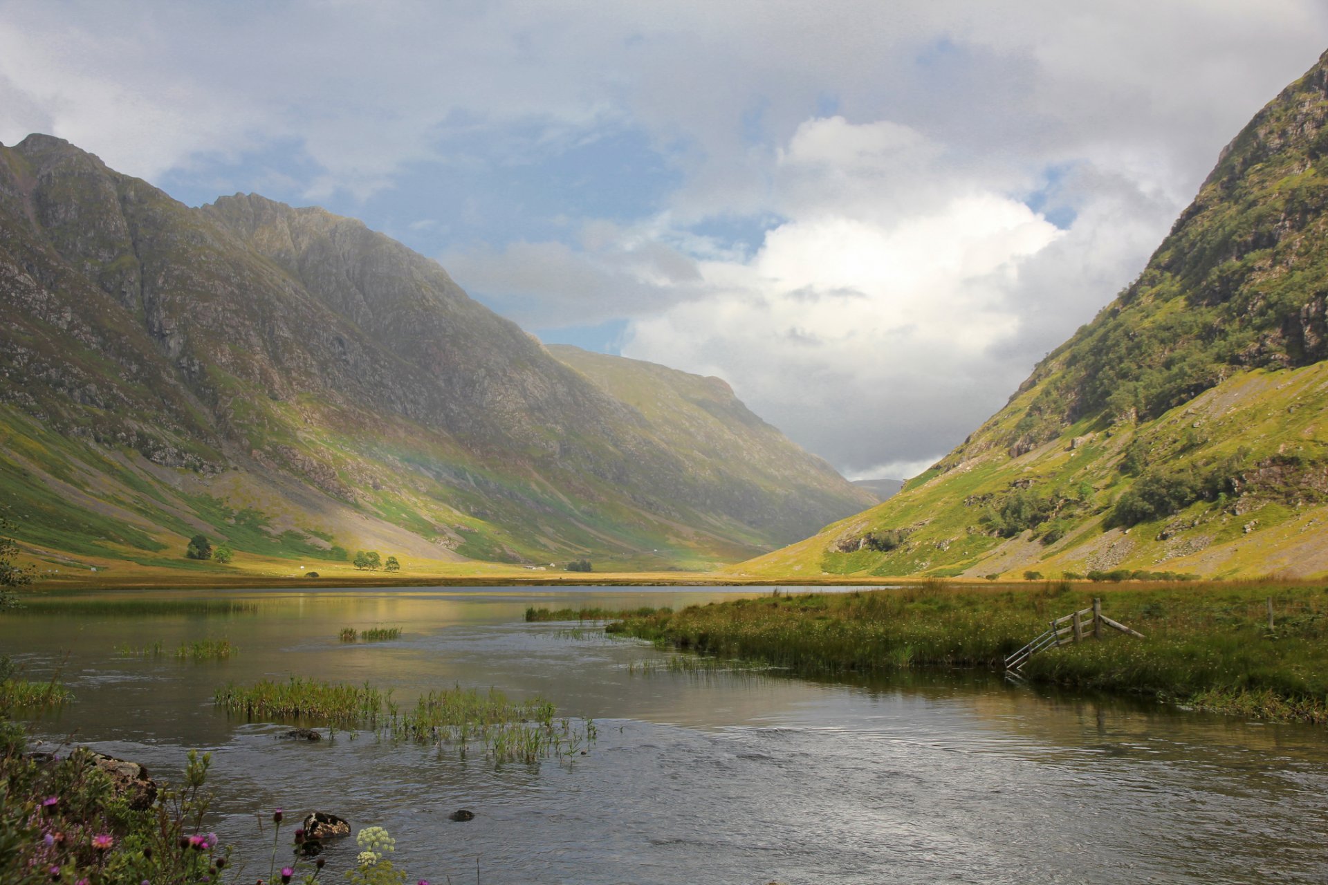 natura scozia regno unito highlands montagne fiume fiume coe arcobaleno paul beentjes fotografia