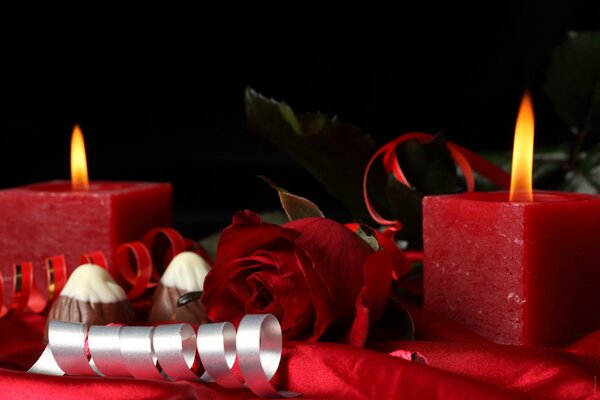 Rose et bougies pour une ambiance romantique