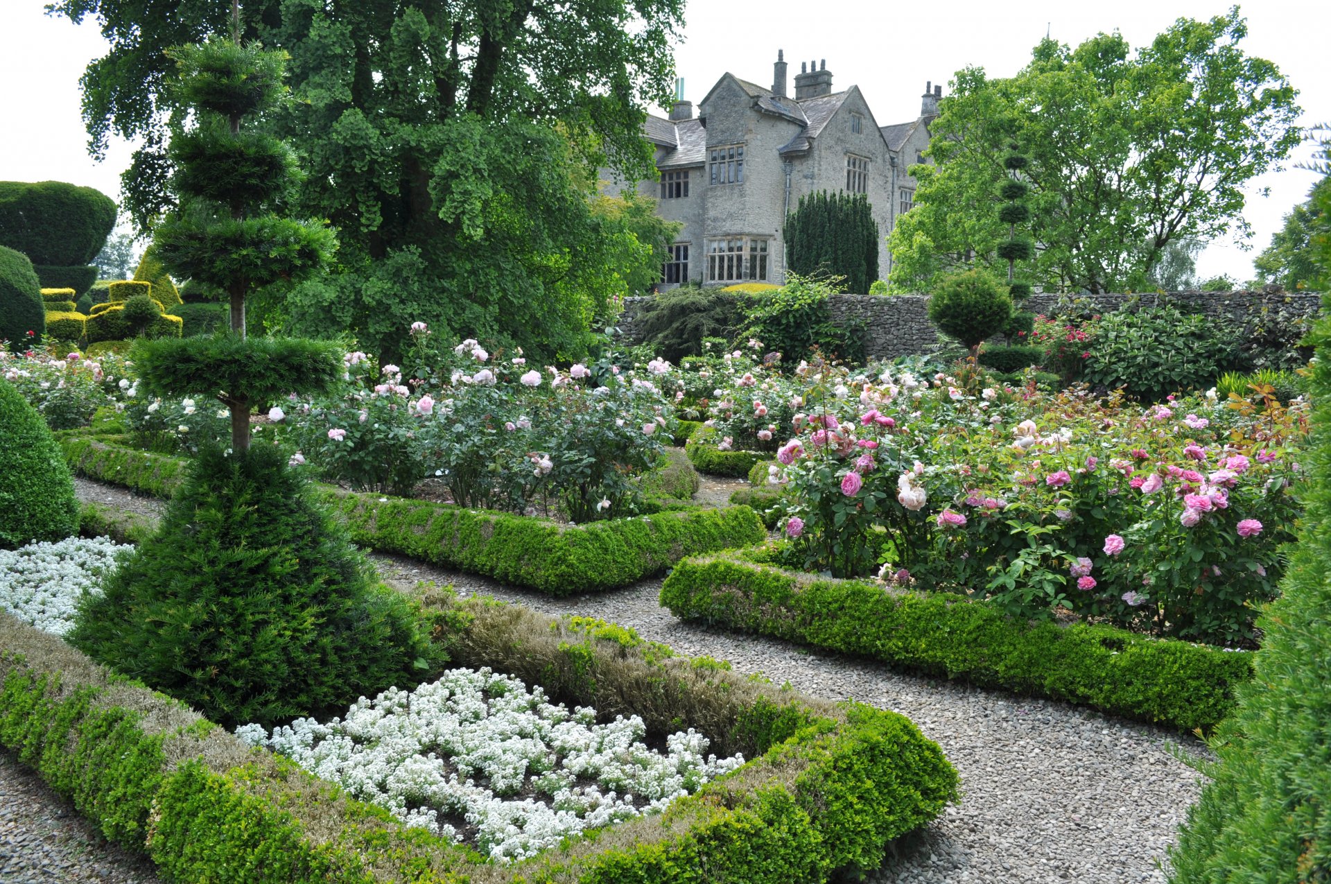 château jardin fleurs conception