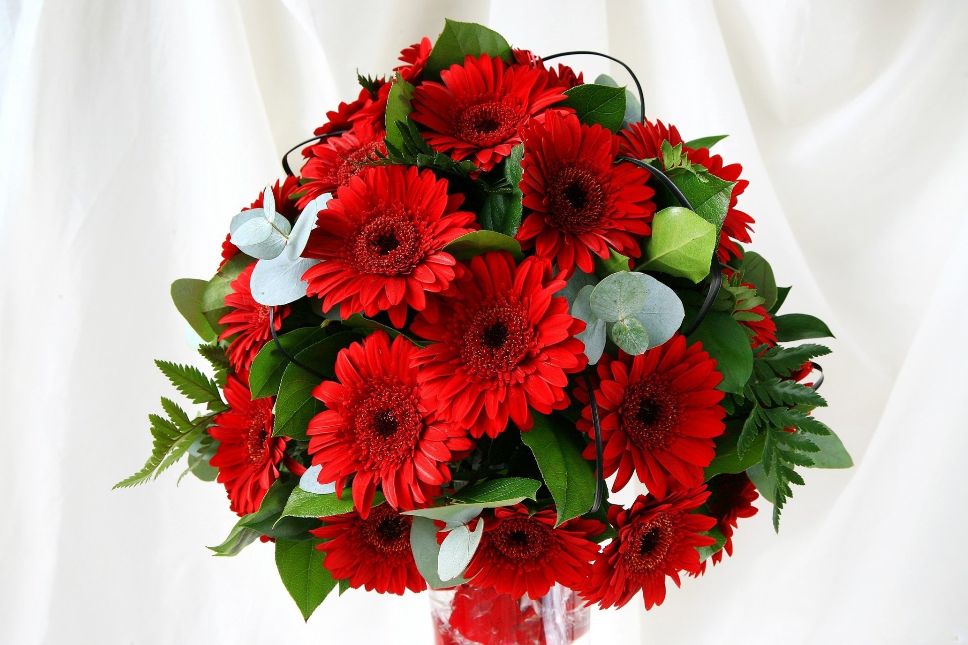 bouquet composition gerbera fleurs