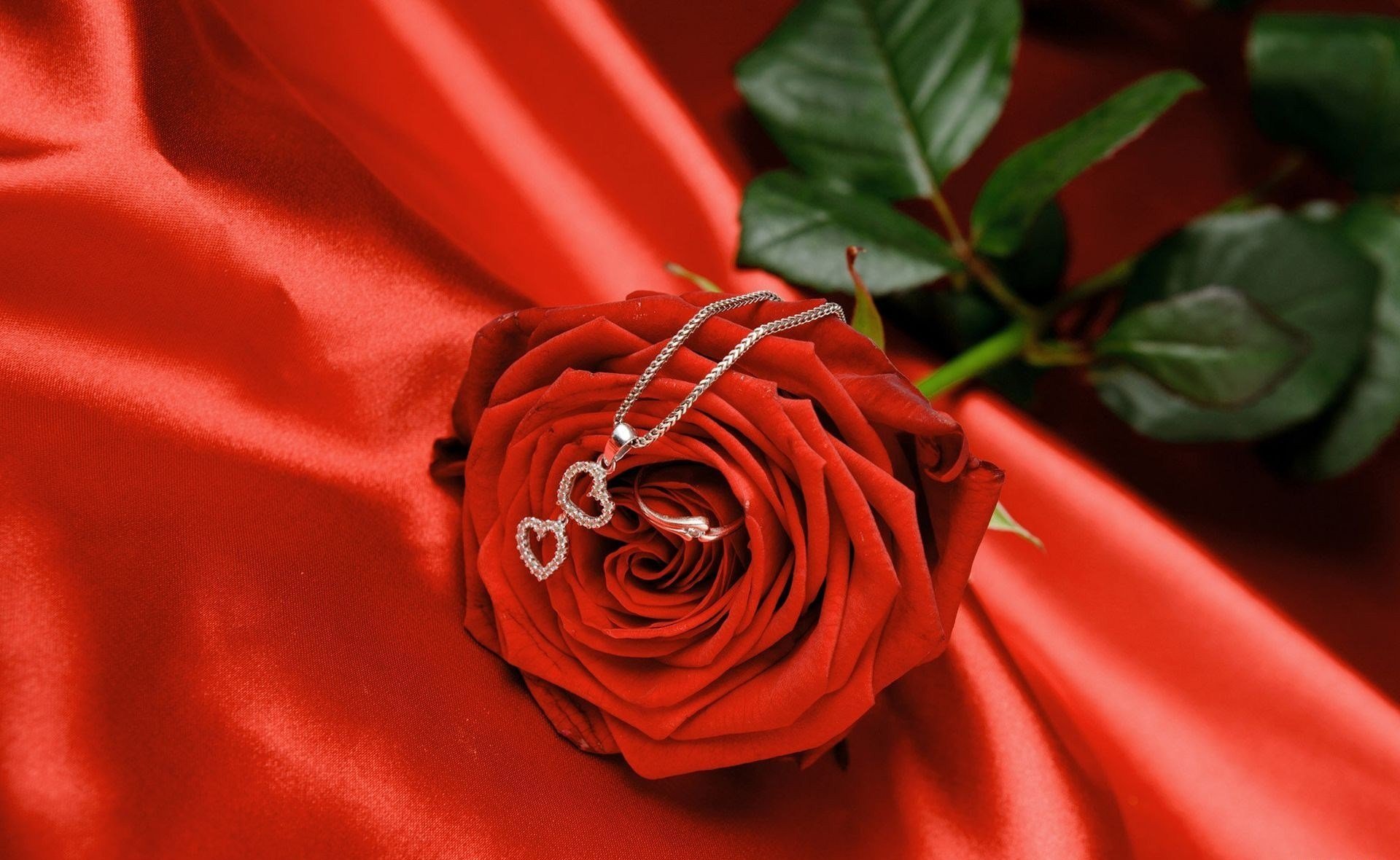 love romance flower red rose ring suspension jewelry valentine s day heart silk atlas cloth