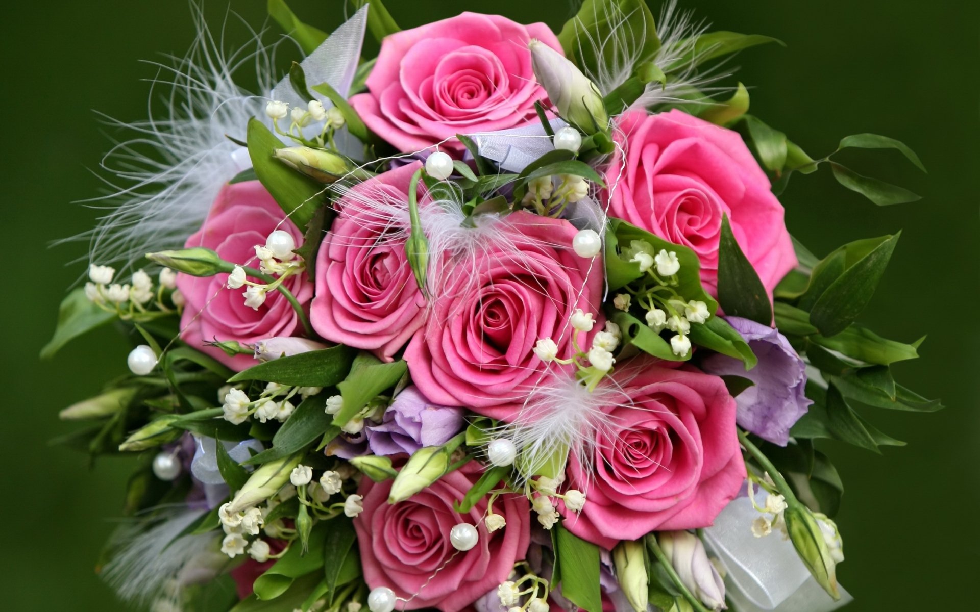 roses rose fleur fleurs belle tendre roses roses bouquet beau bourgeons pétales feuilles perles perles perles muguet printemps nature cadeau vacances reconnaissance amour tendresse beauté mariage mariée