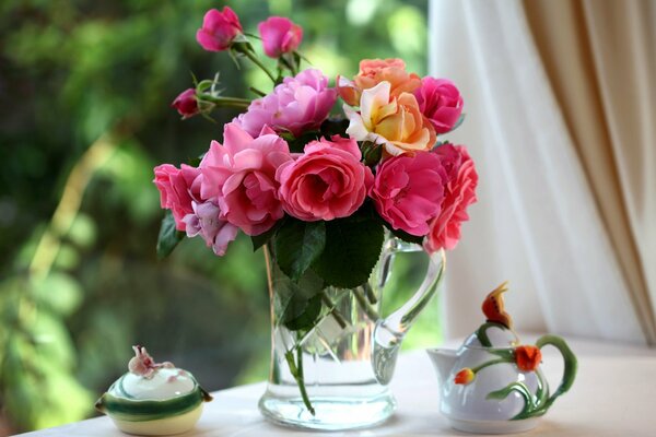 Rencontrez le matin avec un bouquet rose