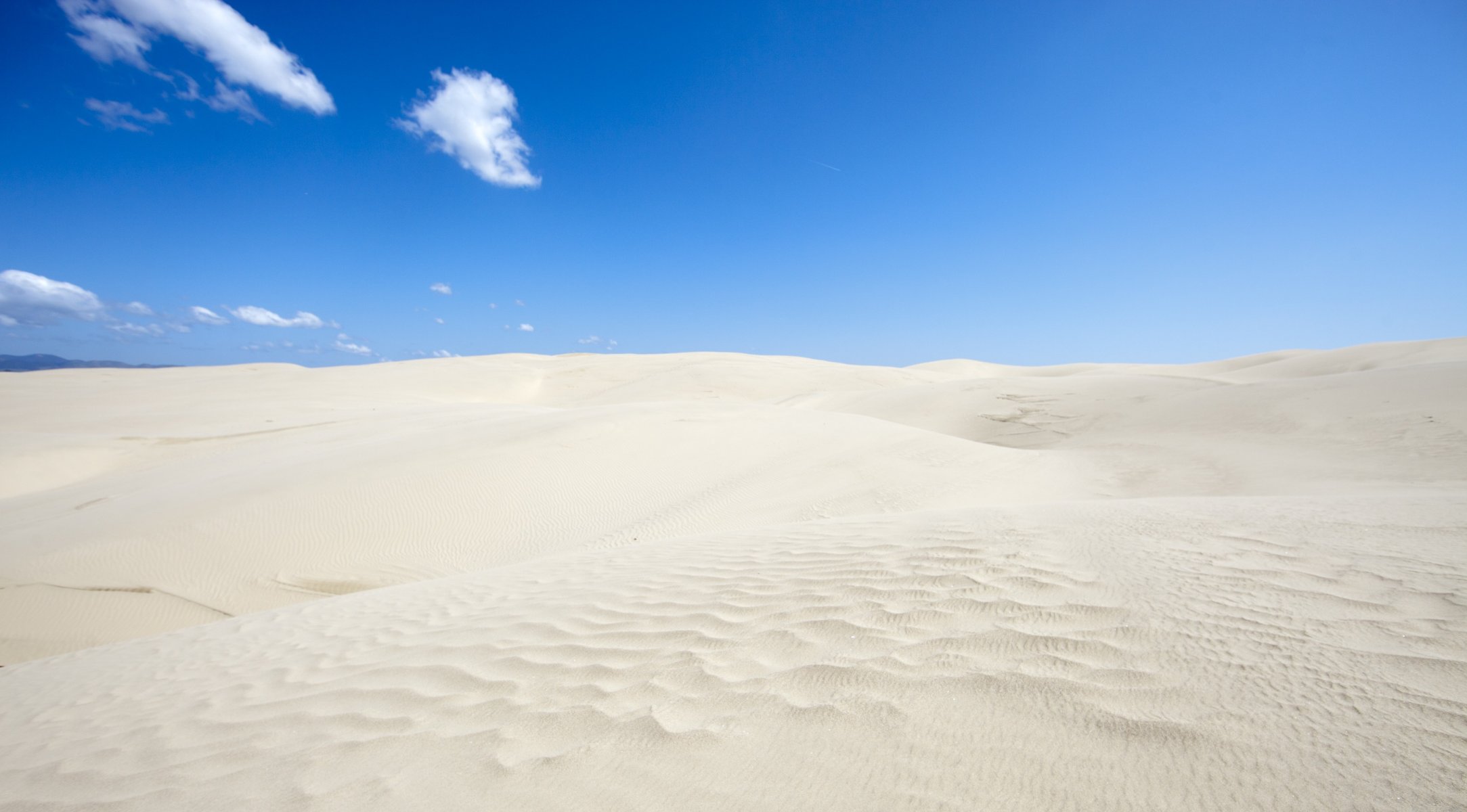 dune deserto sabbia cielo nuvole orizzonte