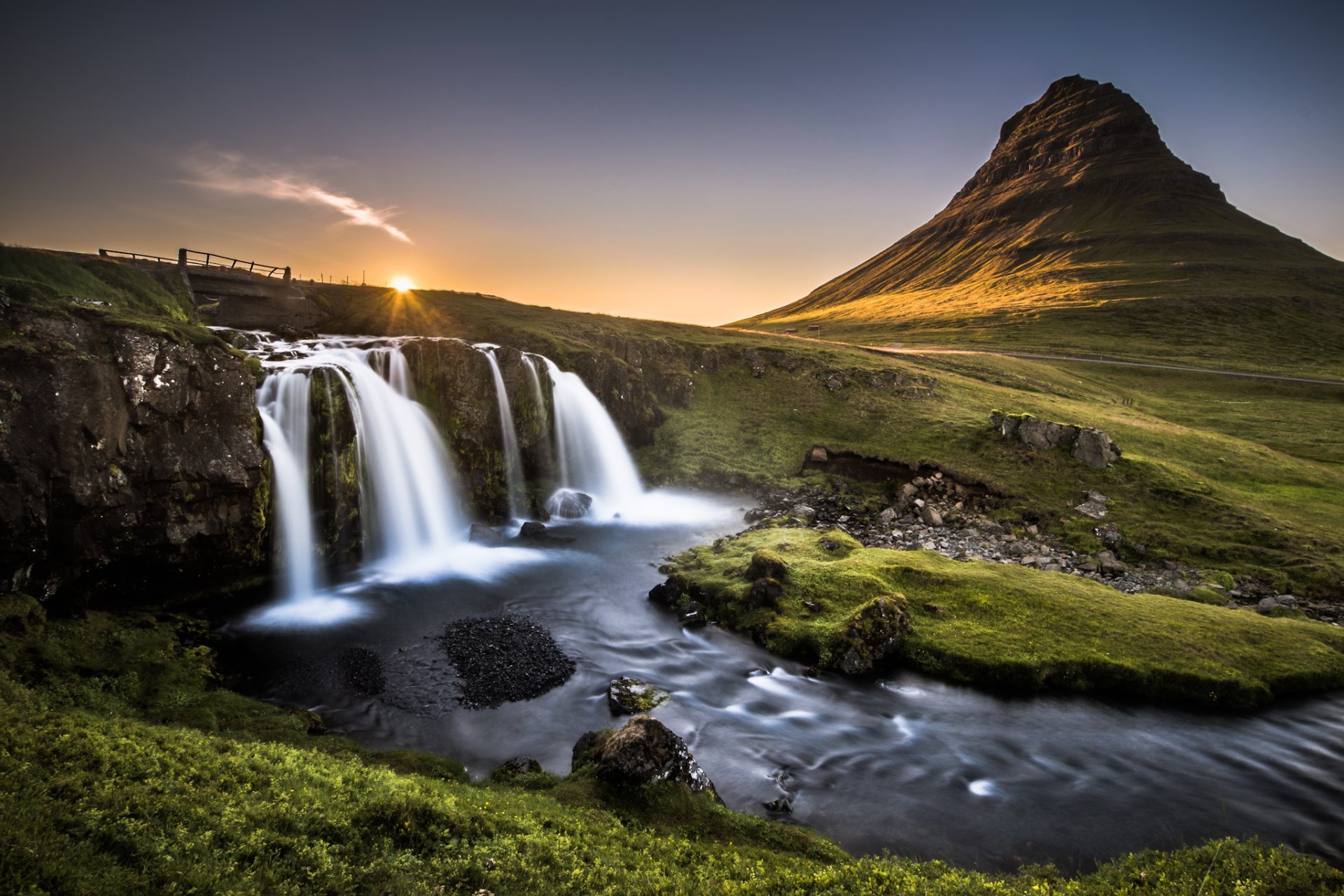 natur berg wasserfall brücke steine