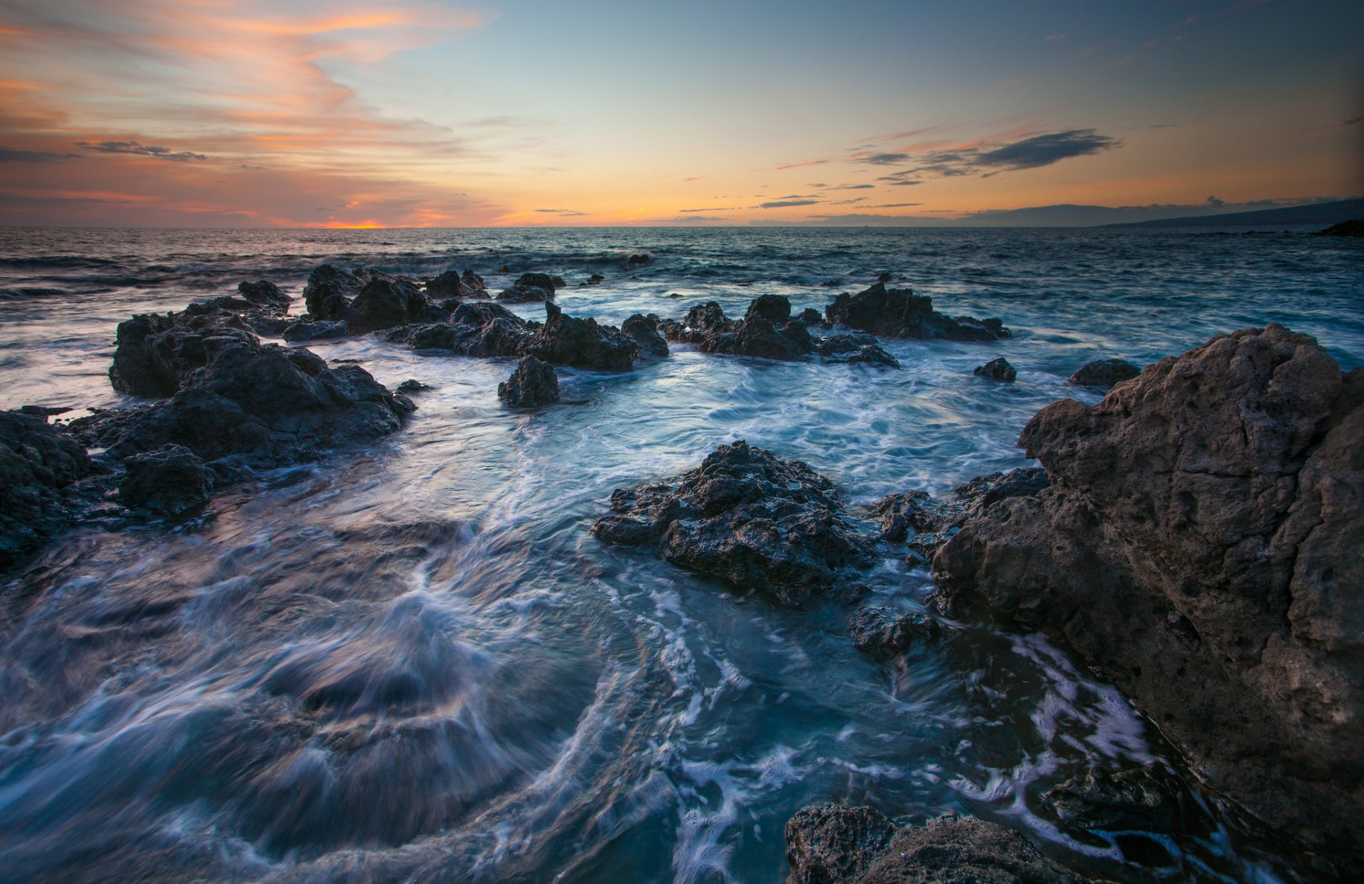 hawaii sea stones sunset © benjamin torode