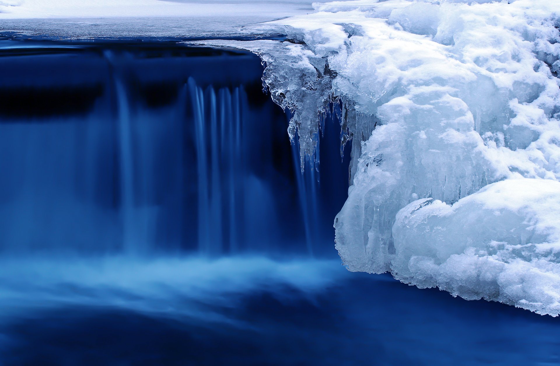 nature cascade rivière hiver glace froid neige