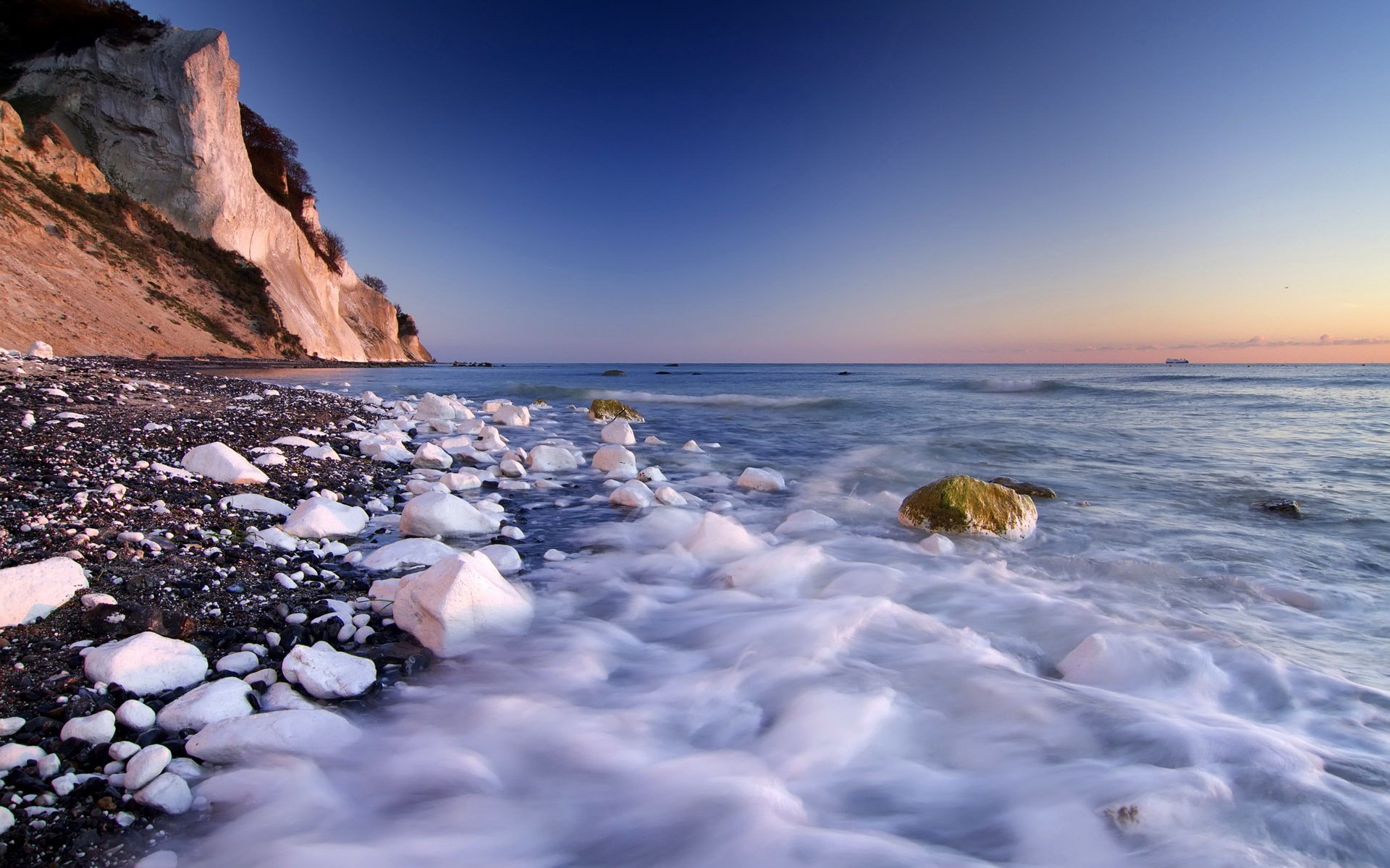 rocas mar costa piedras blanco