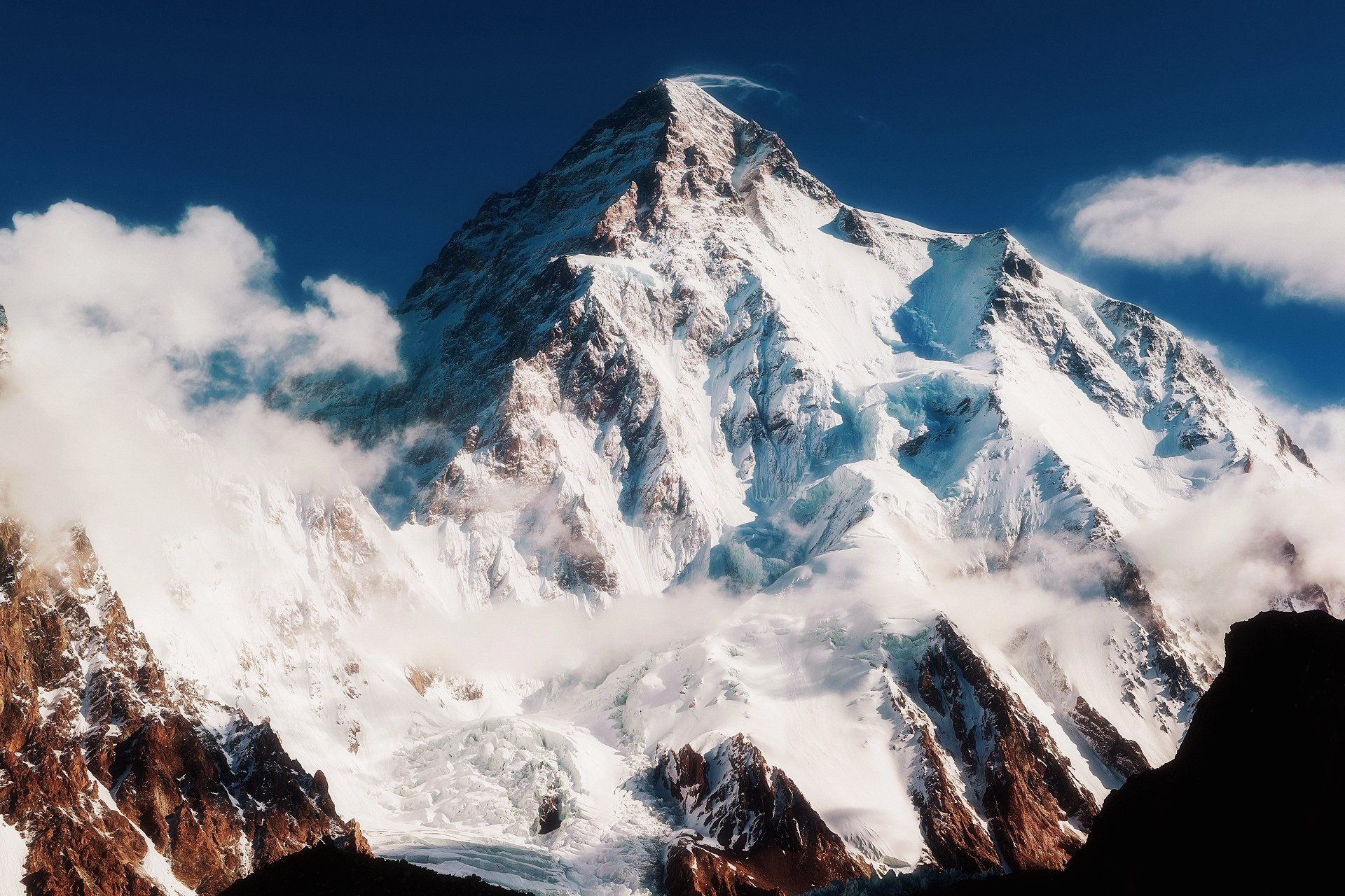 natur berge kaschmir chogori-berg k2 zweiter gipfel des karakorums himmel wolken schnee felsen