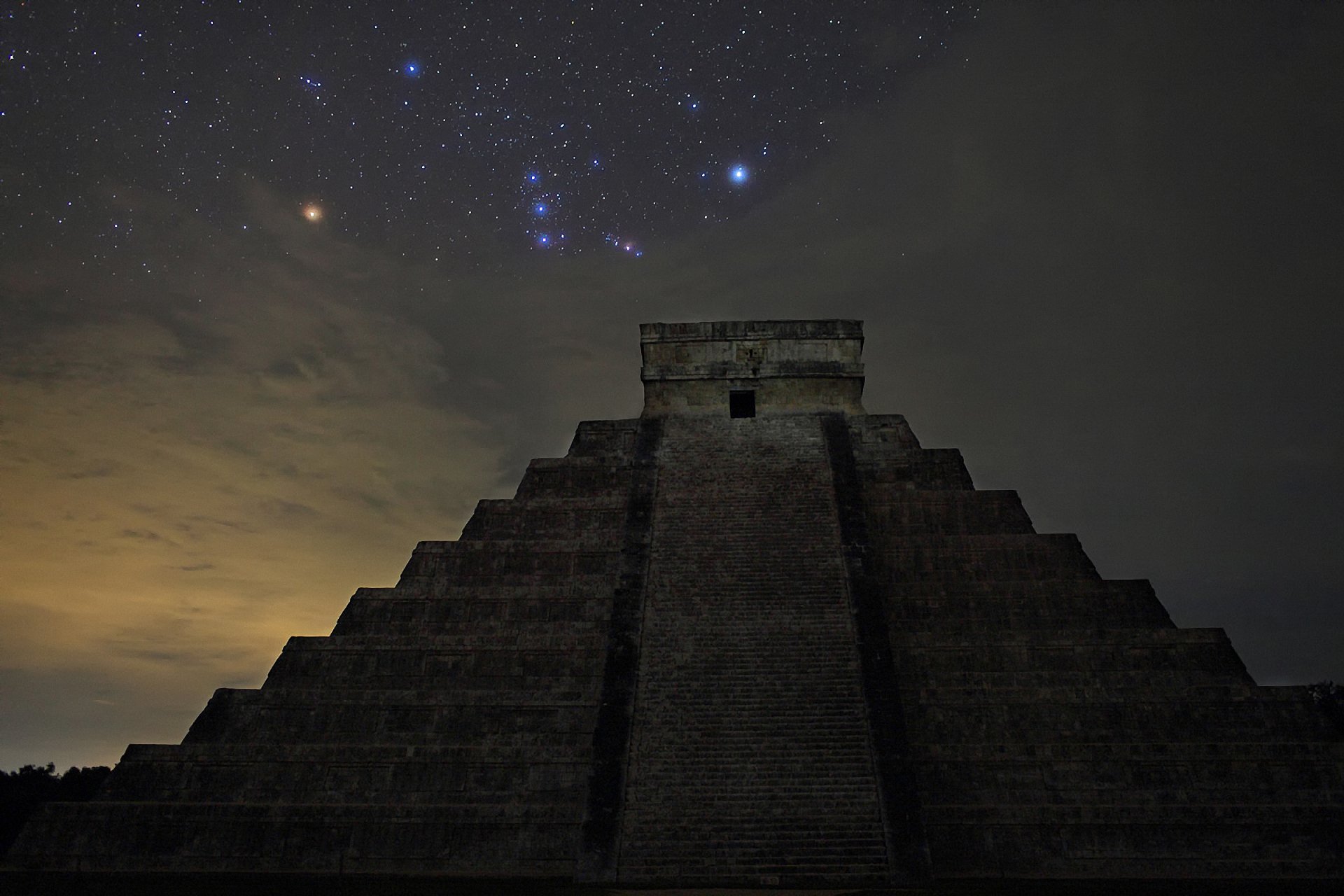 pyramide orion étoiles el castillo chichén itzá