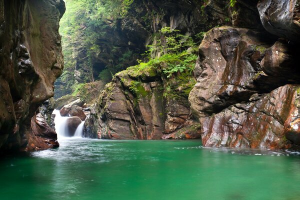 Natur, Gebirgsfluss