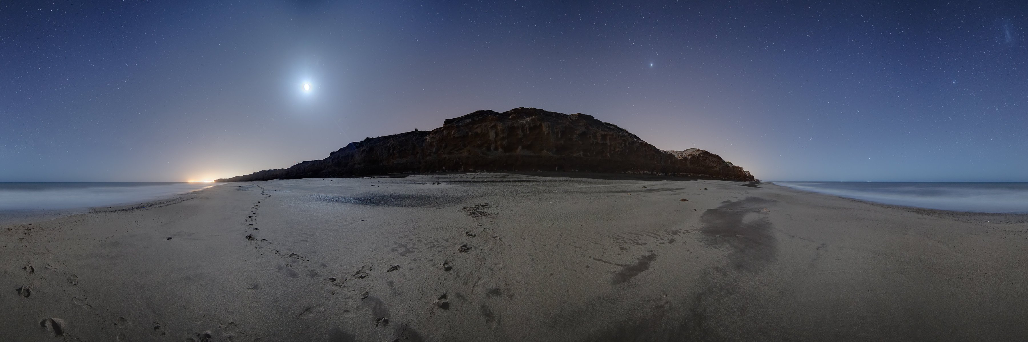 san eduardo luna júpiter orión argentina océano playa