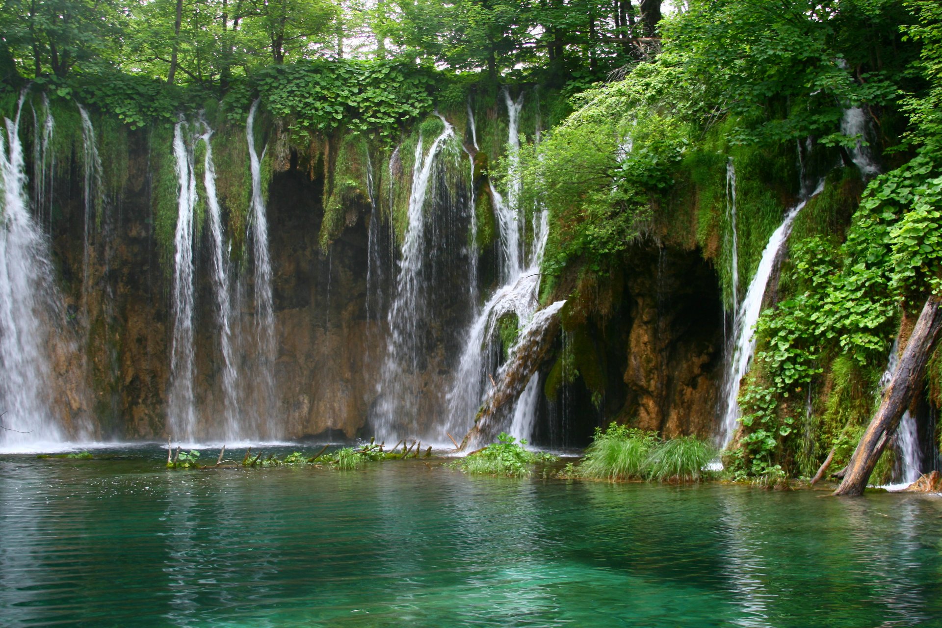 водопад природа вода зелень пейзаж