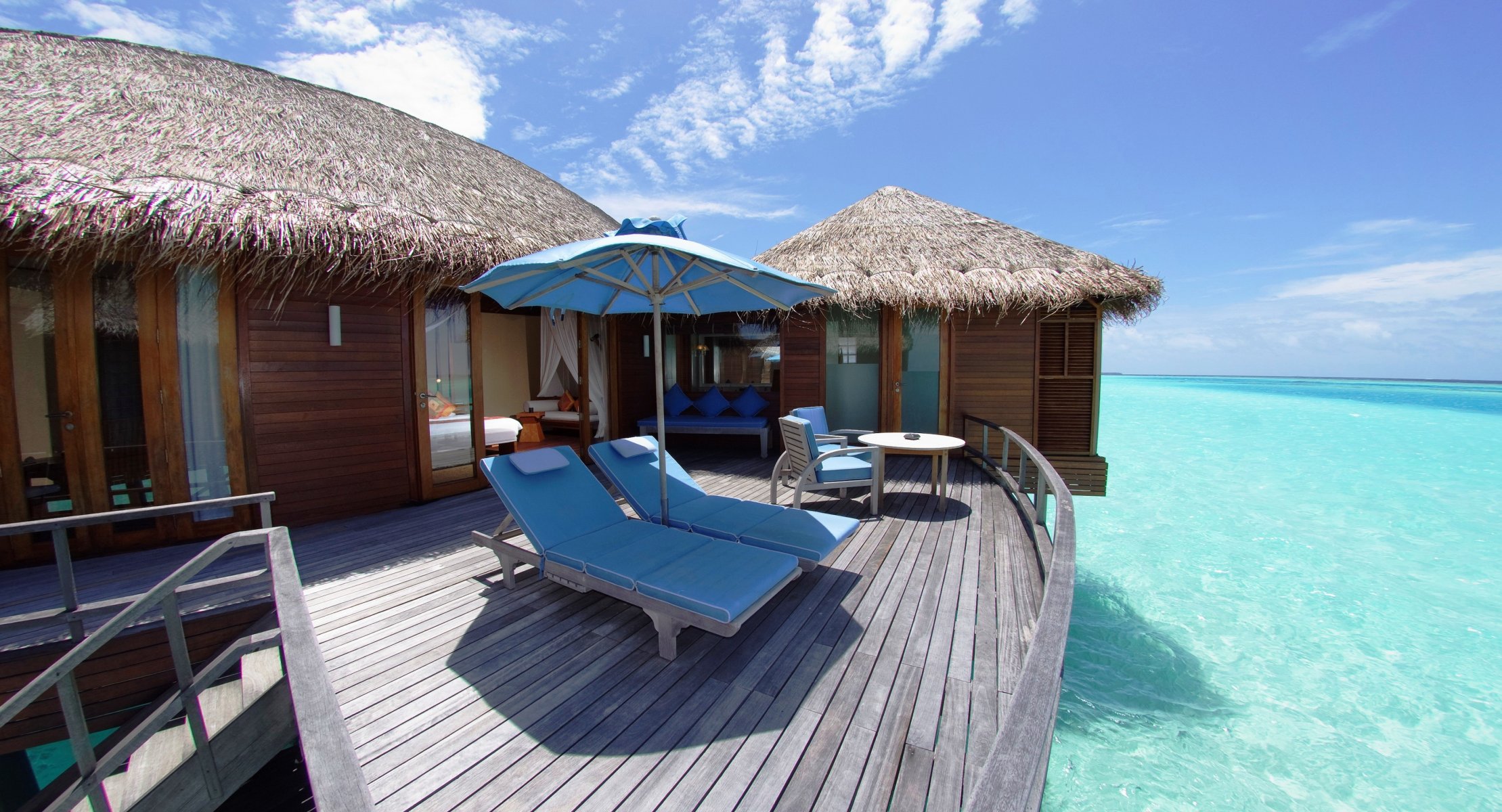 maldives landscape deck chairs sun beds house summer sky hotel vacation nature ocean wallpaper