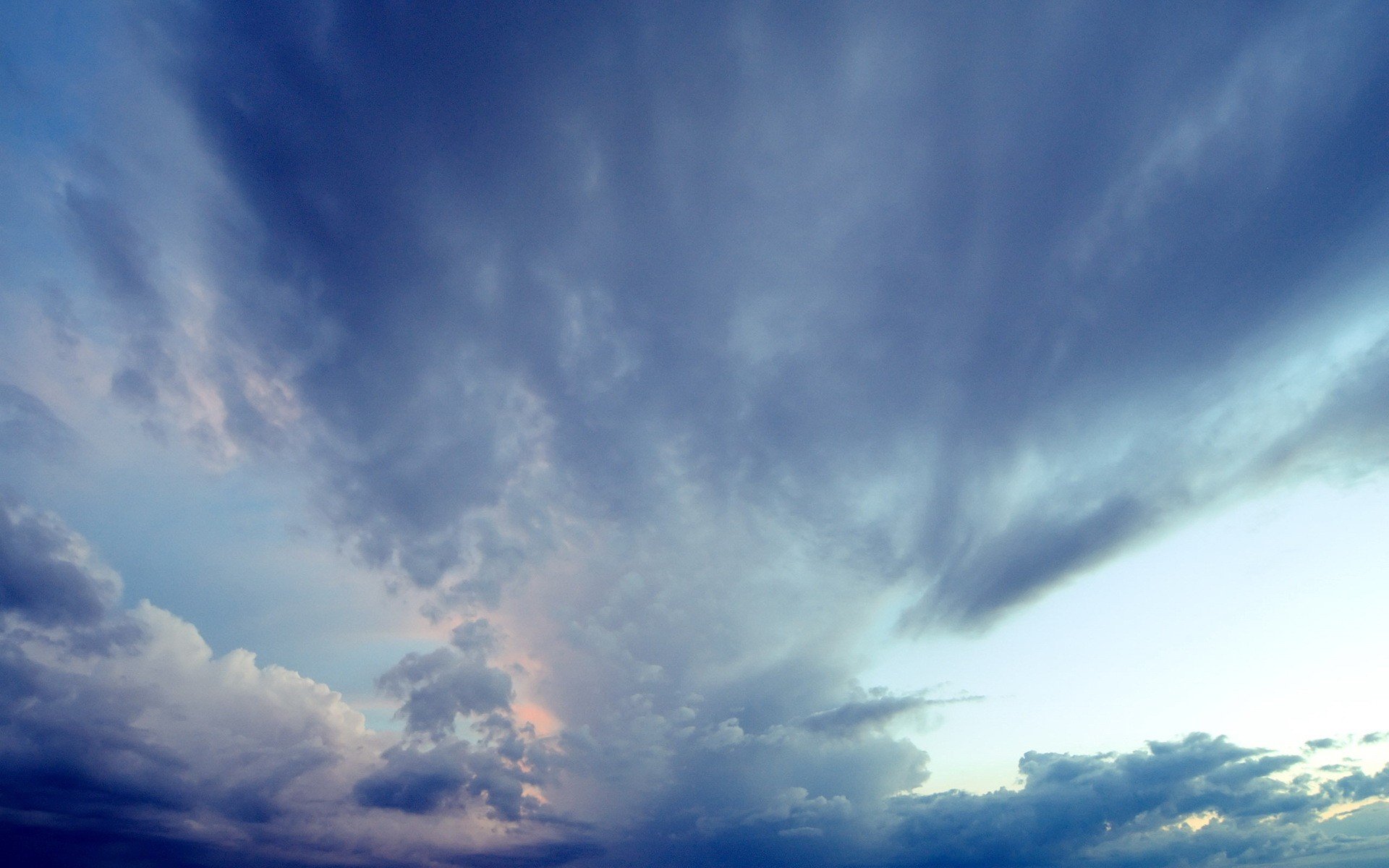 ky clouds blue