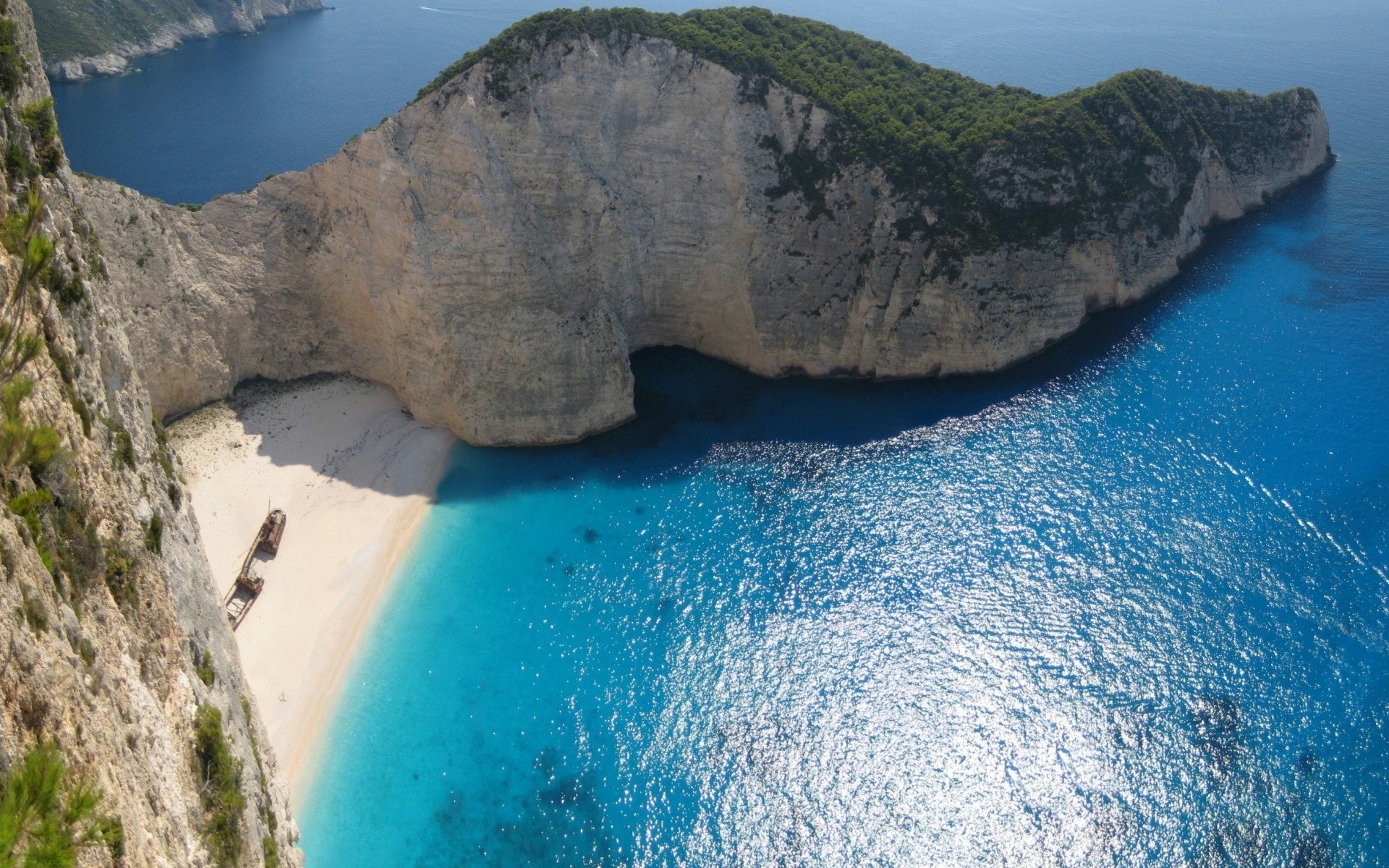 isla océano barco playa