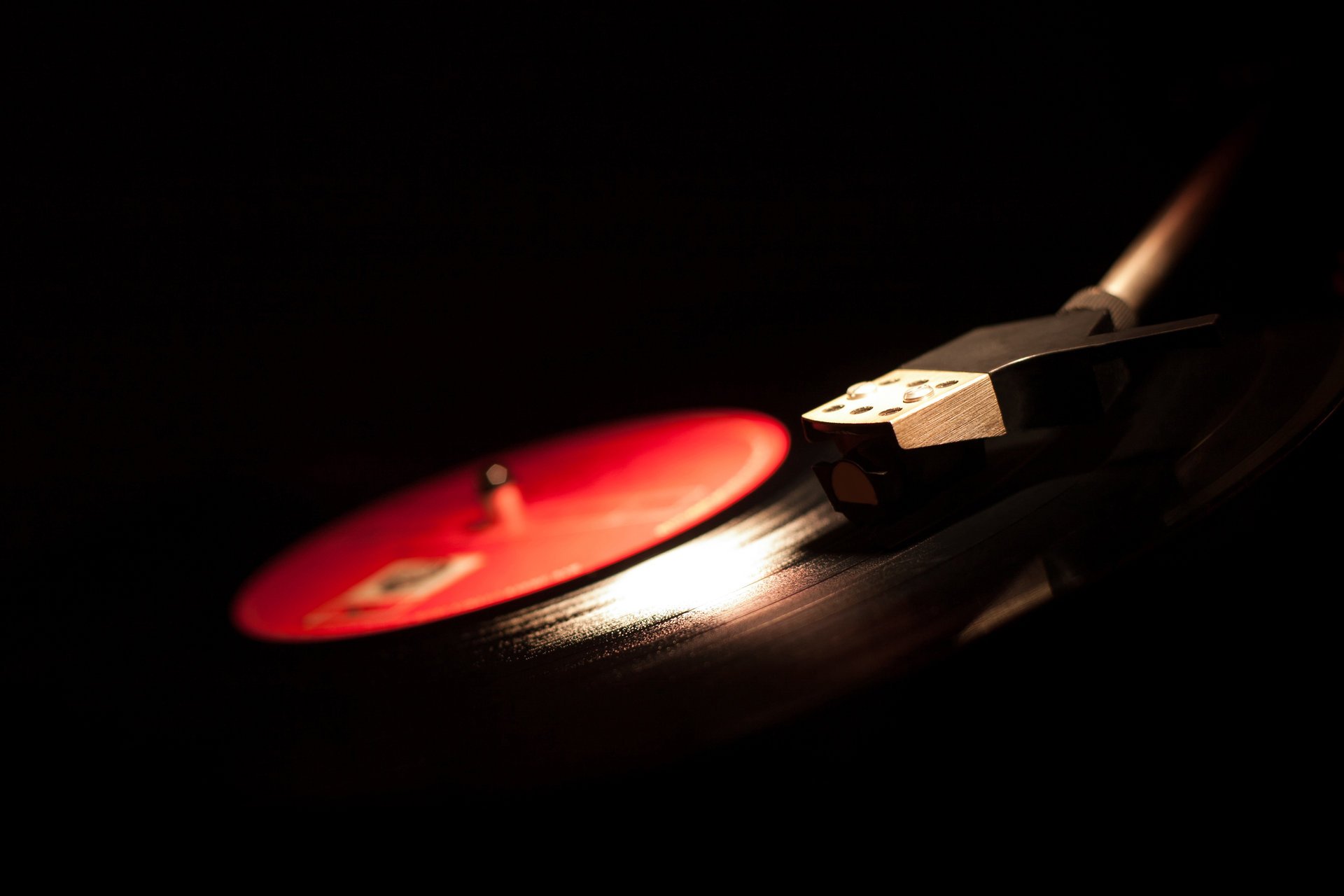 musical instrument vinyle disque platine son musique fond noir rétro macro flou bokeh fond d écran