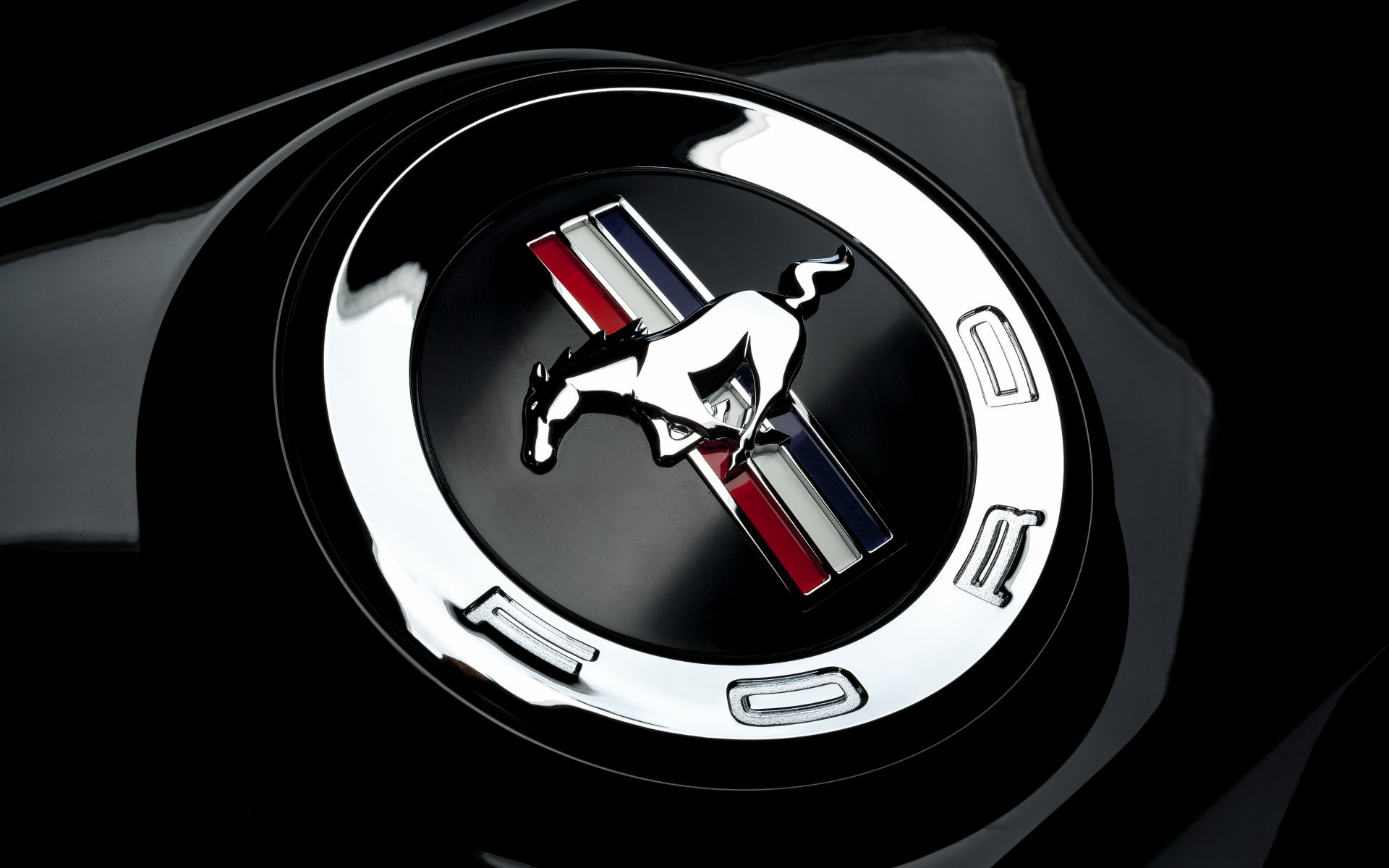 ford mustang emblem makro